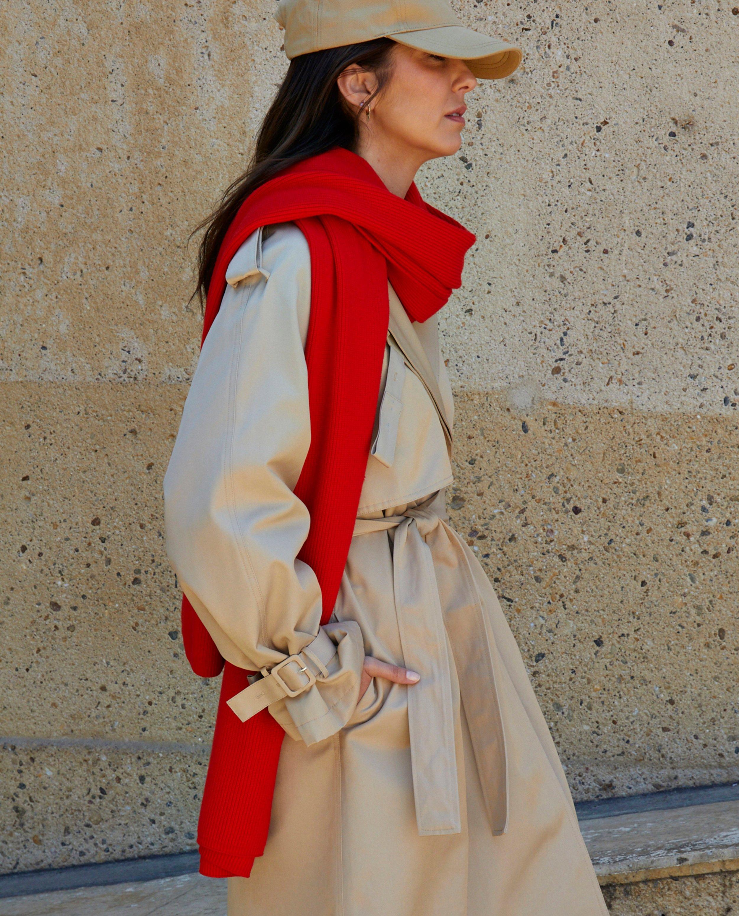 Bonneterie - Écharpe rouge en tricot côtelé