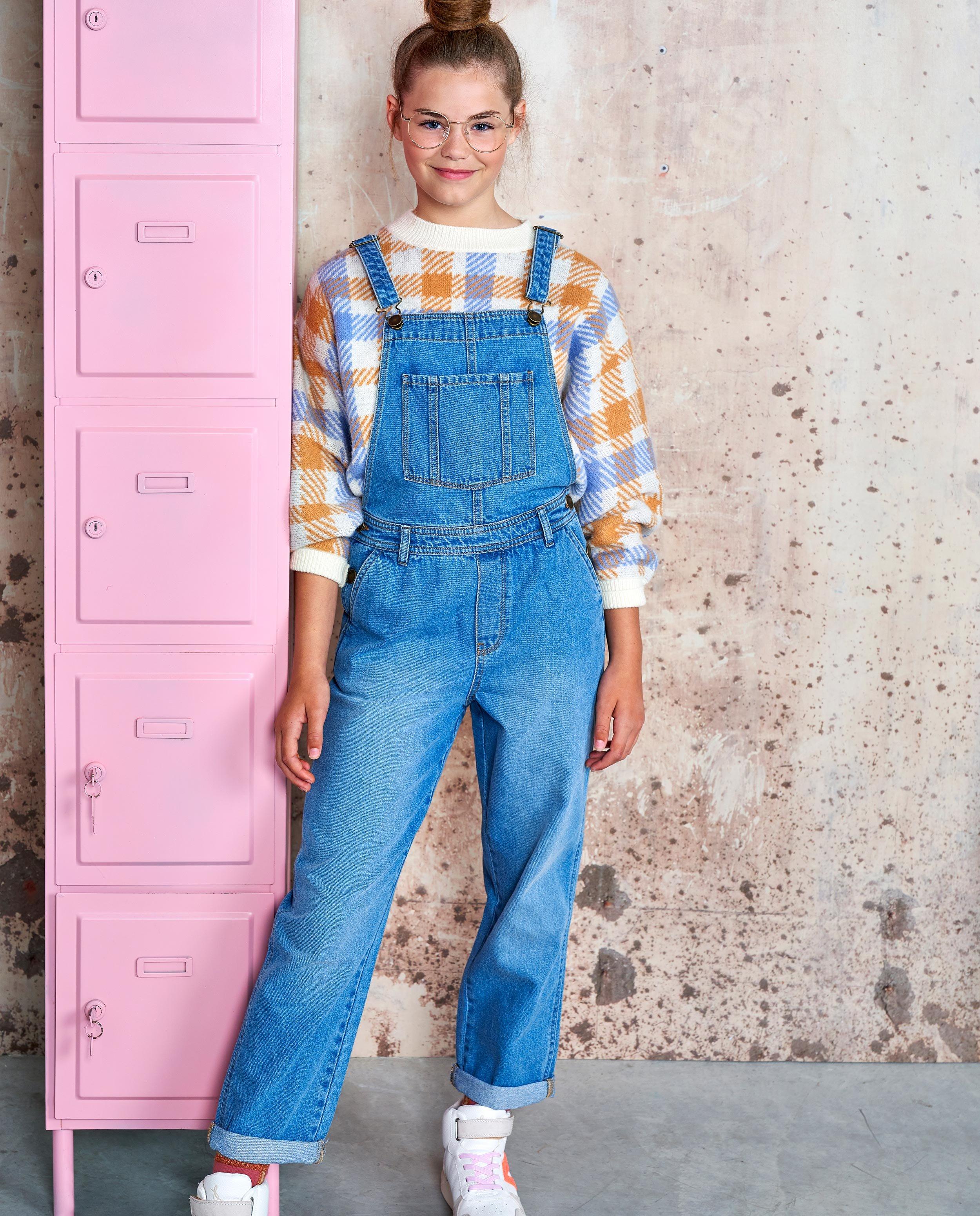 Salopette en jeans avec poche de poitrine - D&eacute;tails du produit - bleu fonc&eacute; - image num&eacute;ro 2