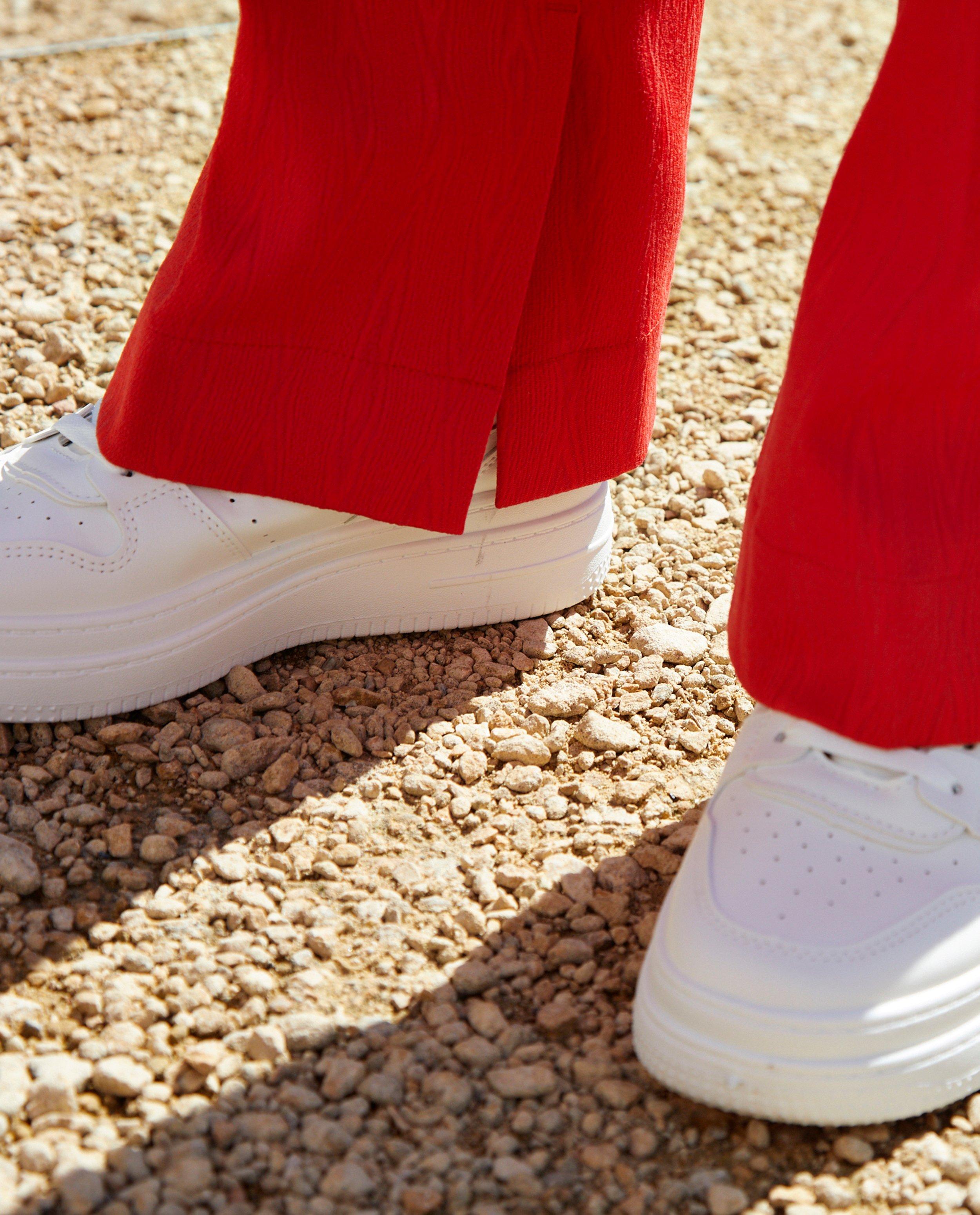 Pantalons - Pantalon rouge habillé avec une structure