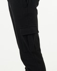 Pantalons - Jogger noir avec une structure