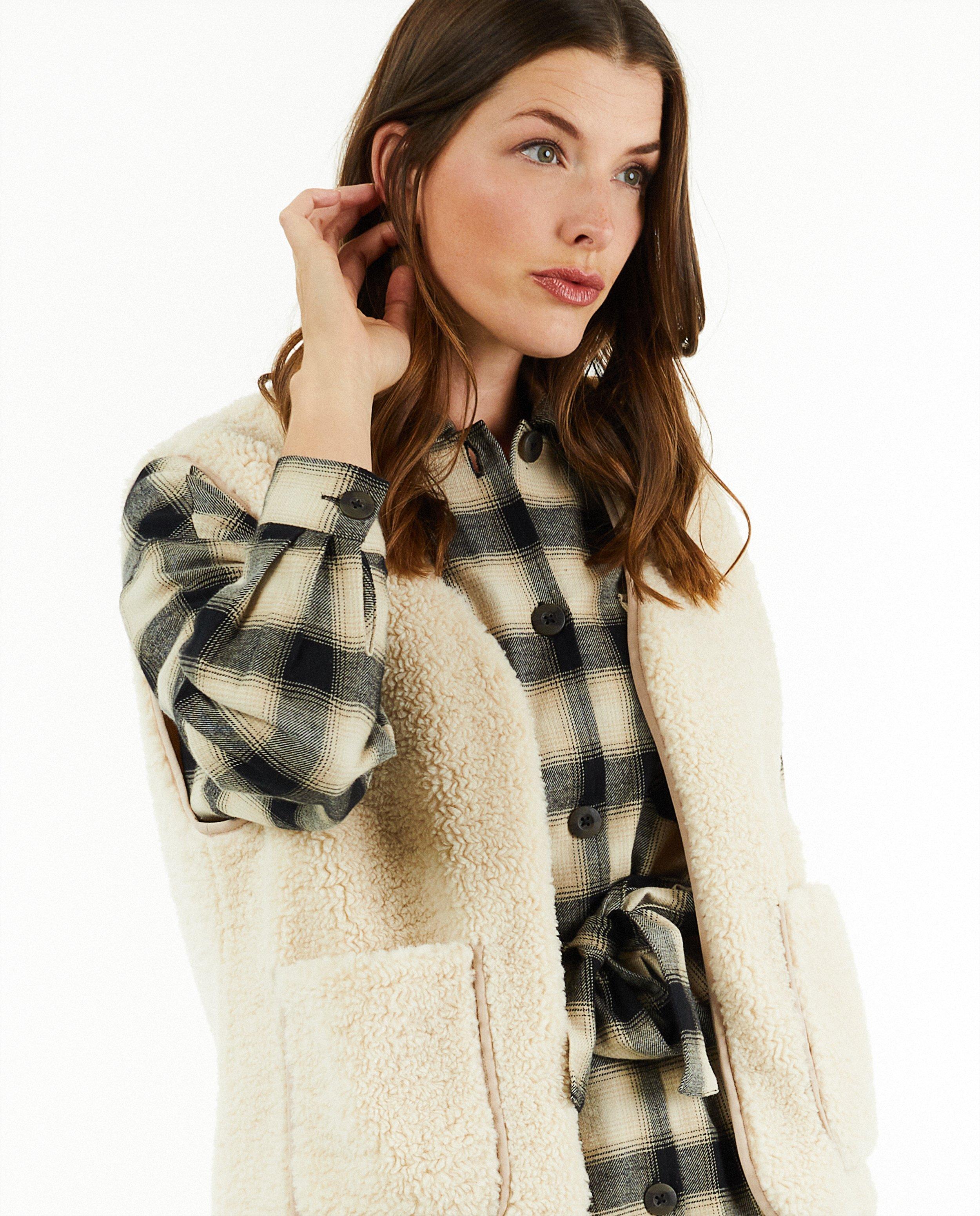Poncho's en teddy's - Witte gilet van teddy