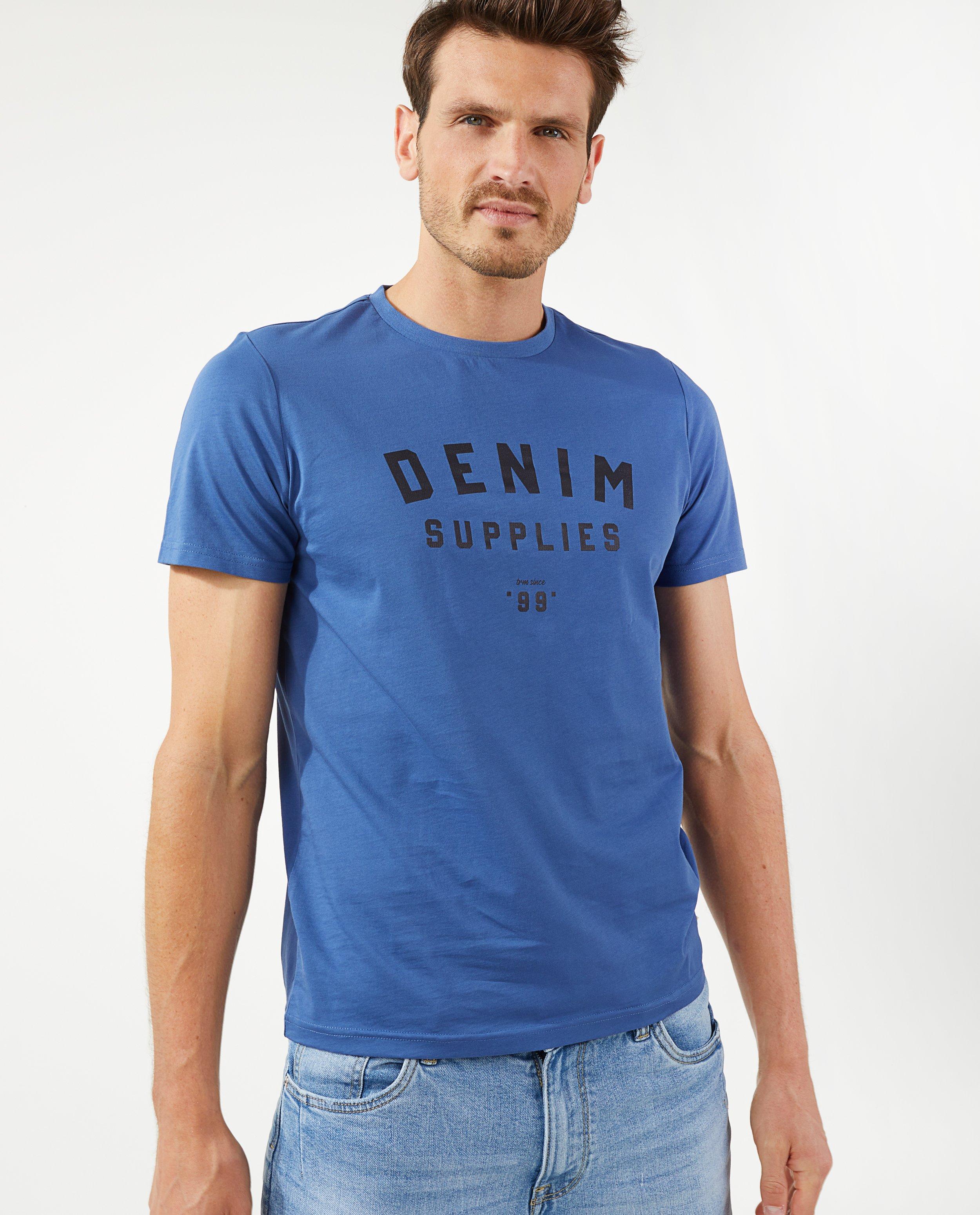 T-shirts - Bruinrood T-shirt met opschrift