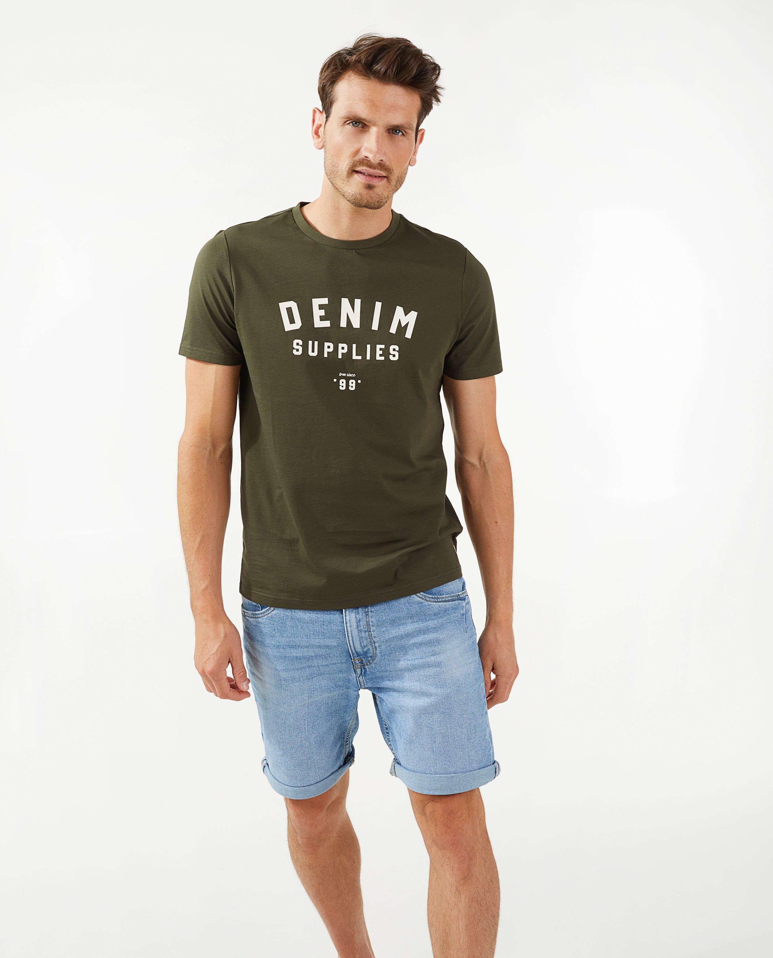 T-shirts - Bruinrood T-shirt met opschrift