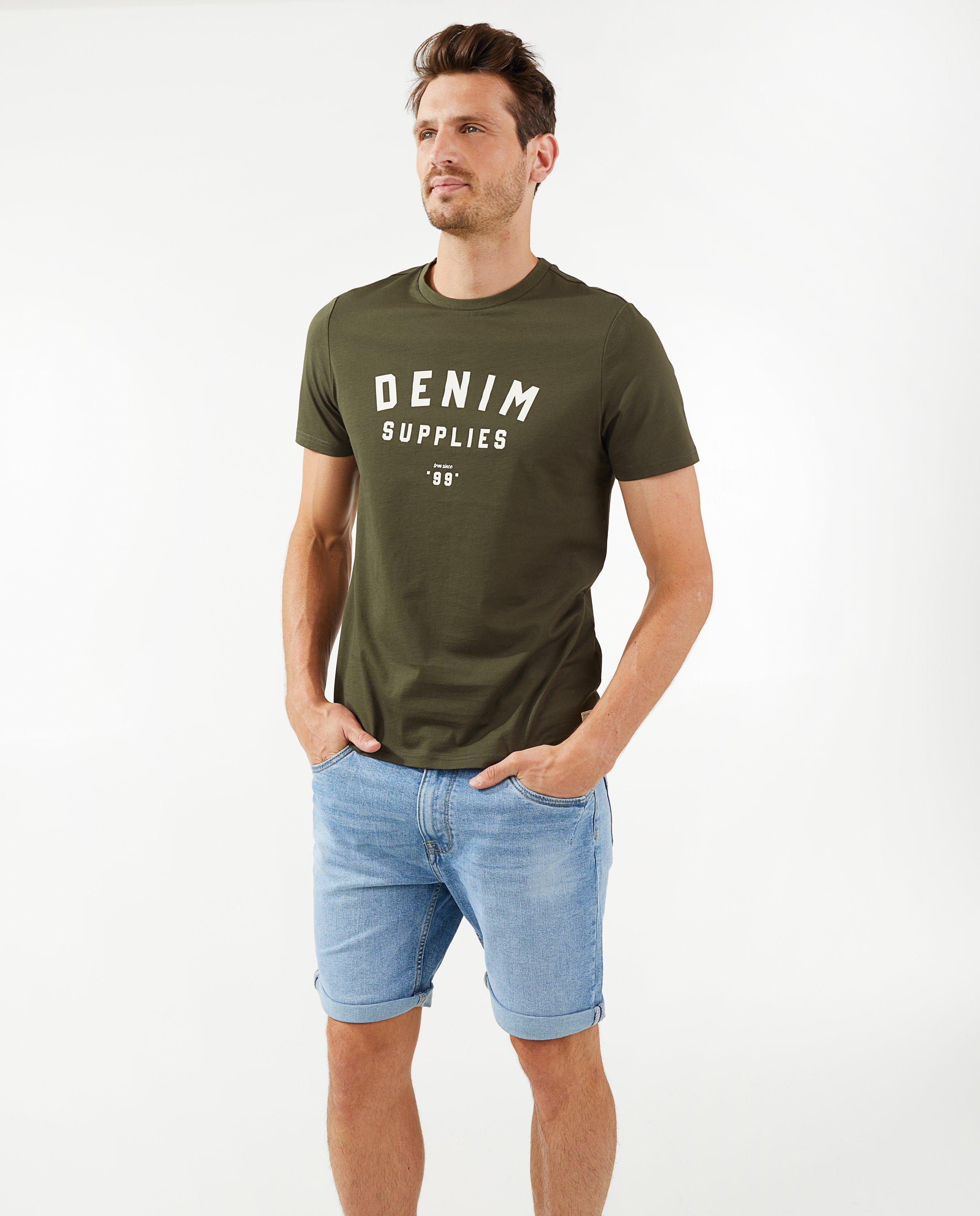 T-shirts - Bruinrood T-shirt met opschrift