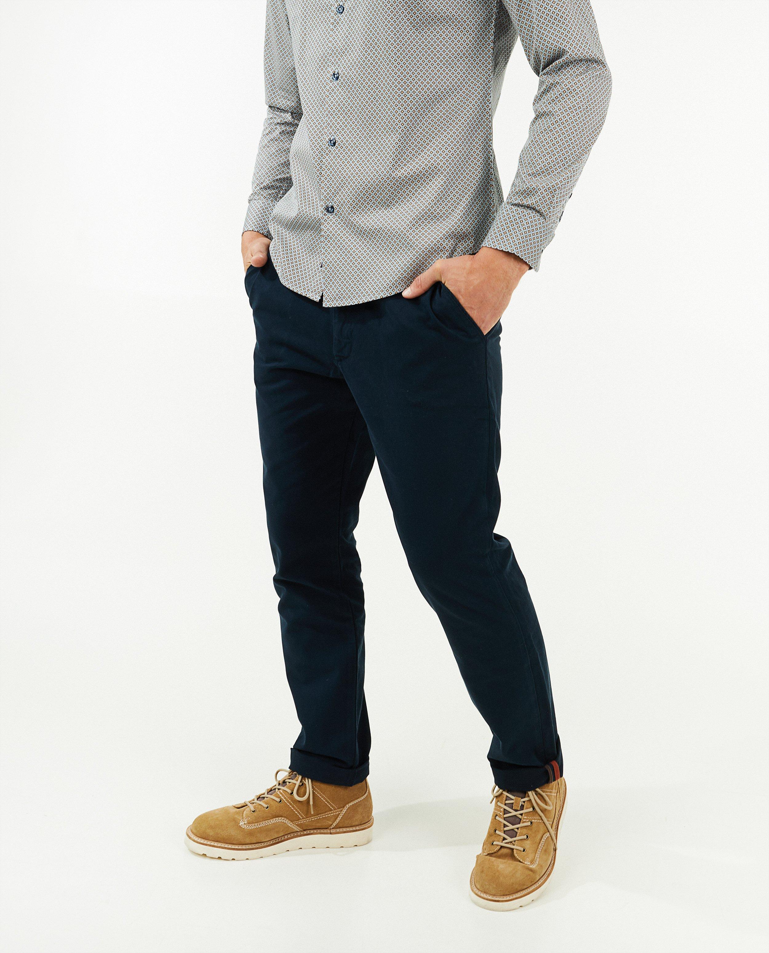 Broeken - Donkerblauwe chino, slim fit