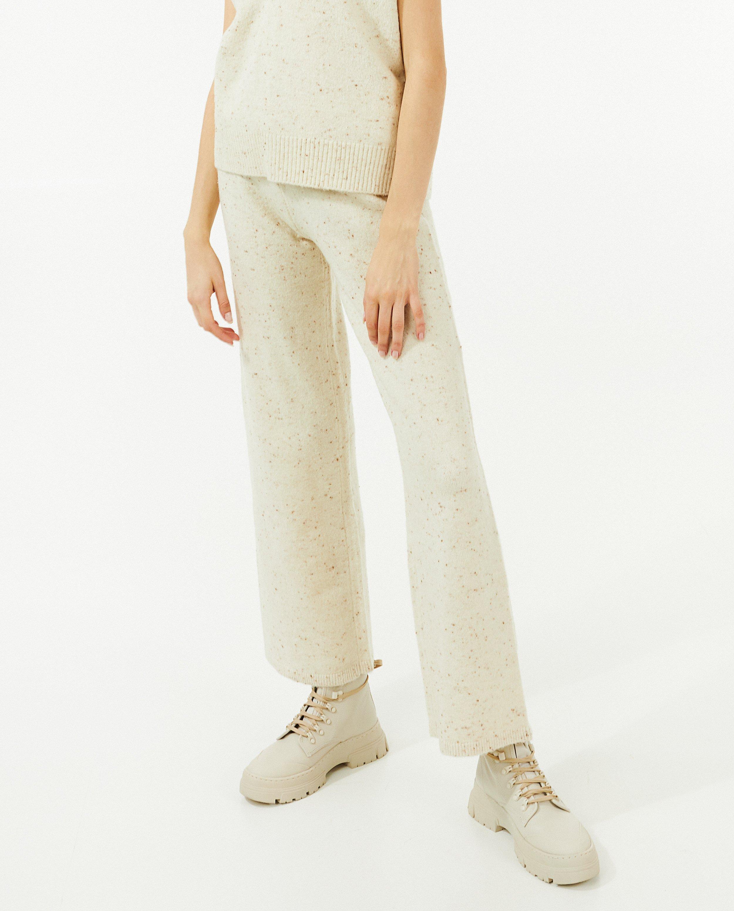 Pantalons - Pantalon en tricot avec des mouchetures
