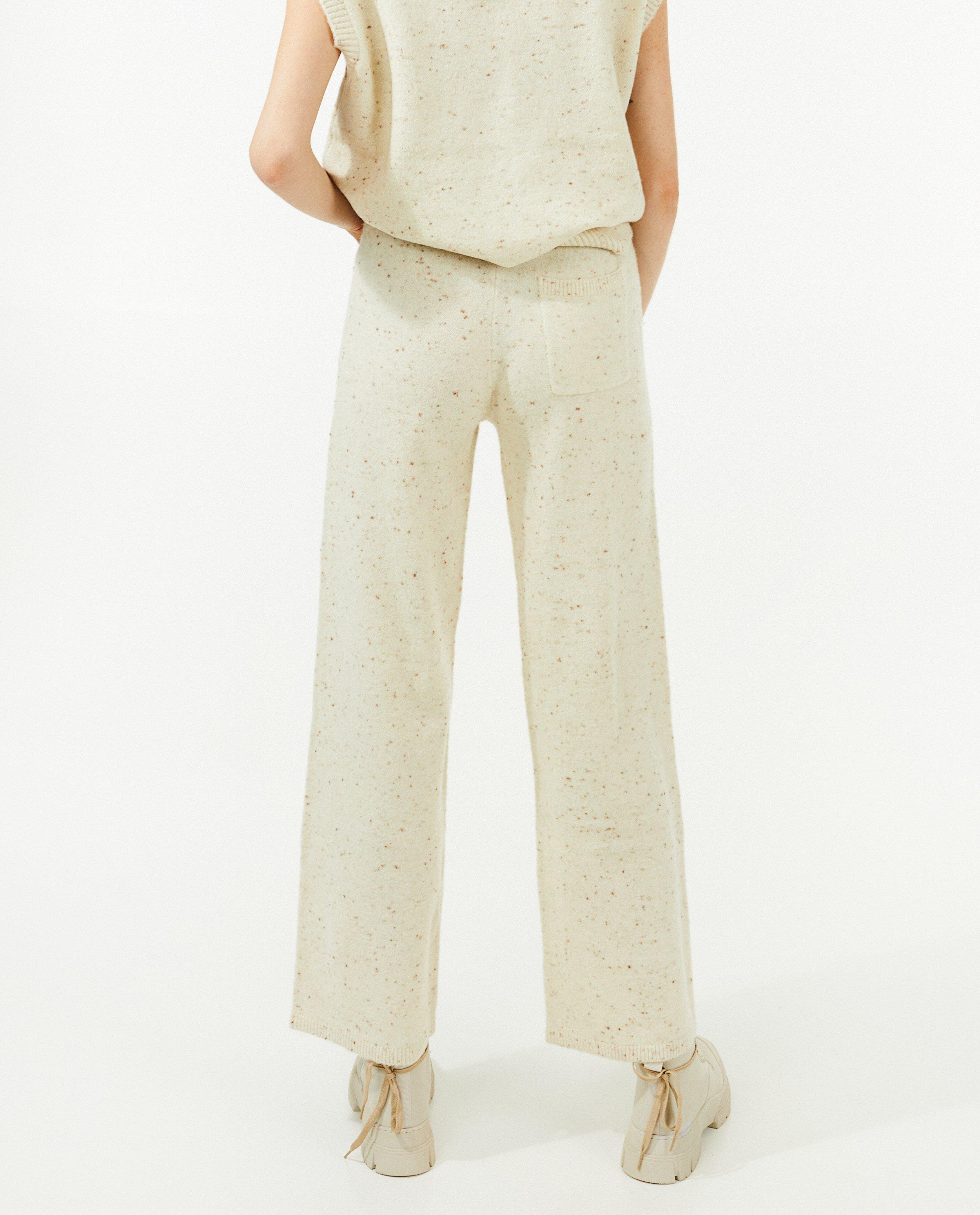 Pantalons - Pantalon en tricot avec des mouchetures