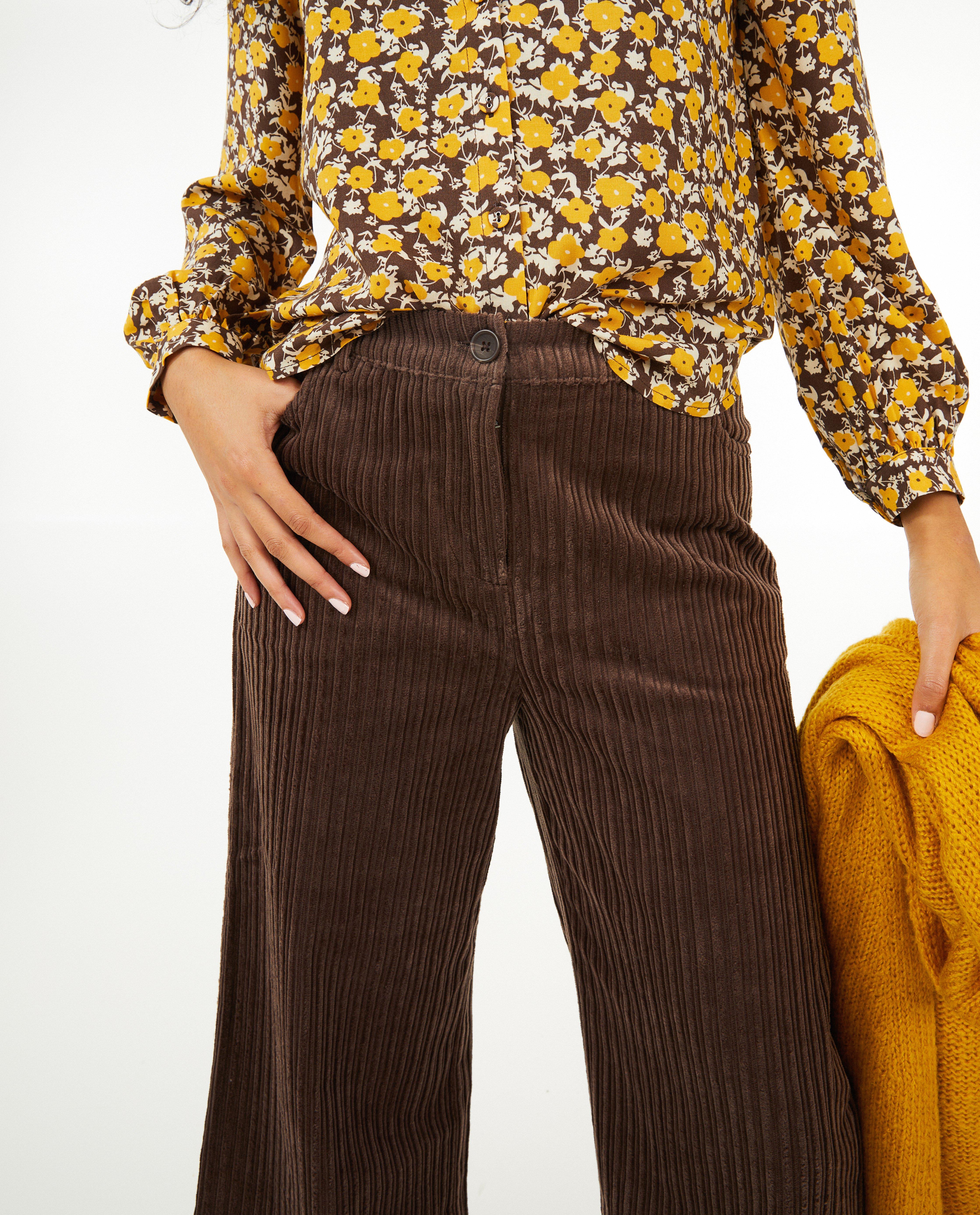 Pantalons - Pantalon en velours côtelé, coupe jupe-culotte