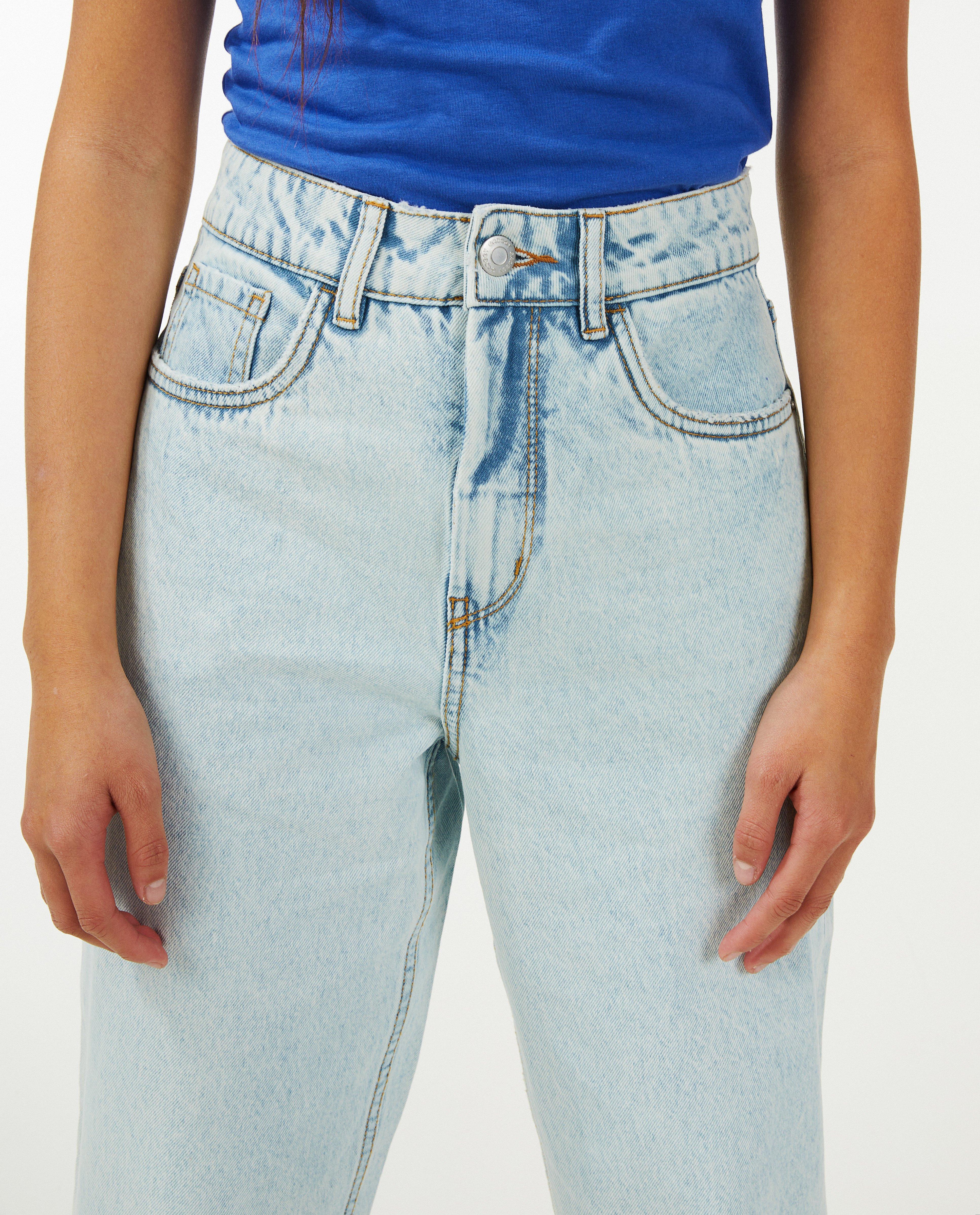 Jeans - Jeans bleu clair à pattes d’éléphant