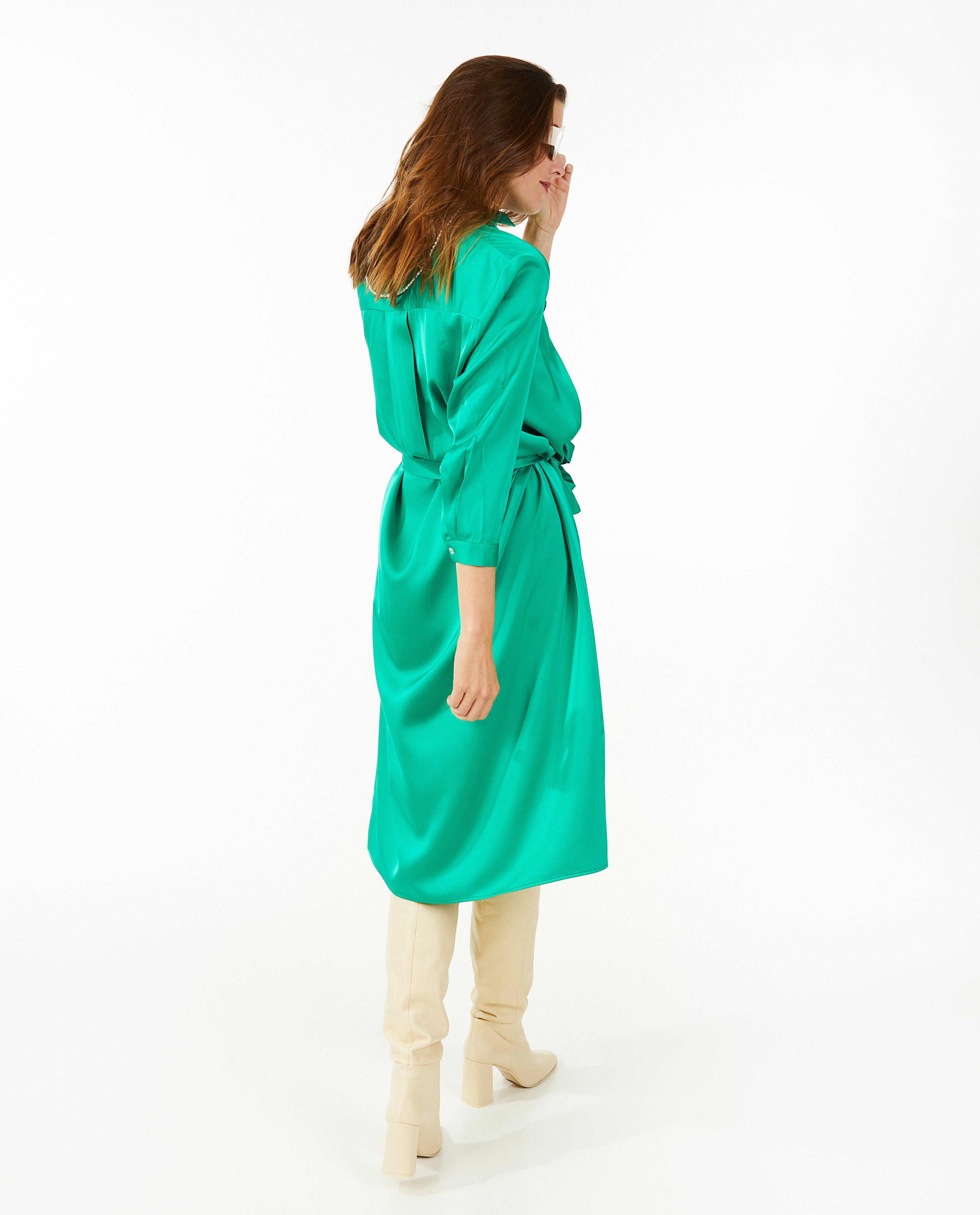 Kleedjes - Groene jurk van satijn