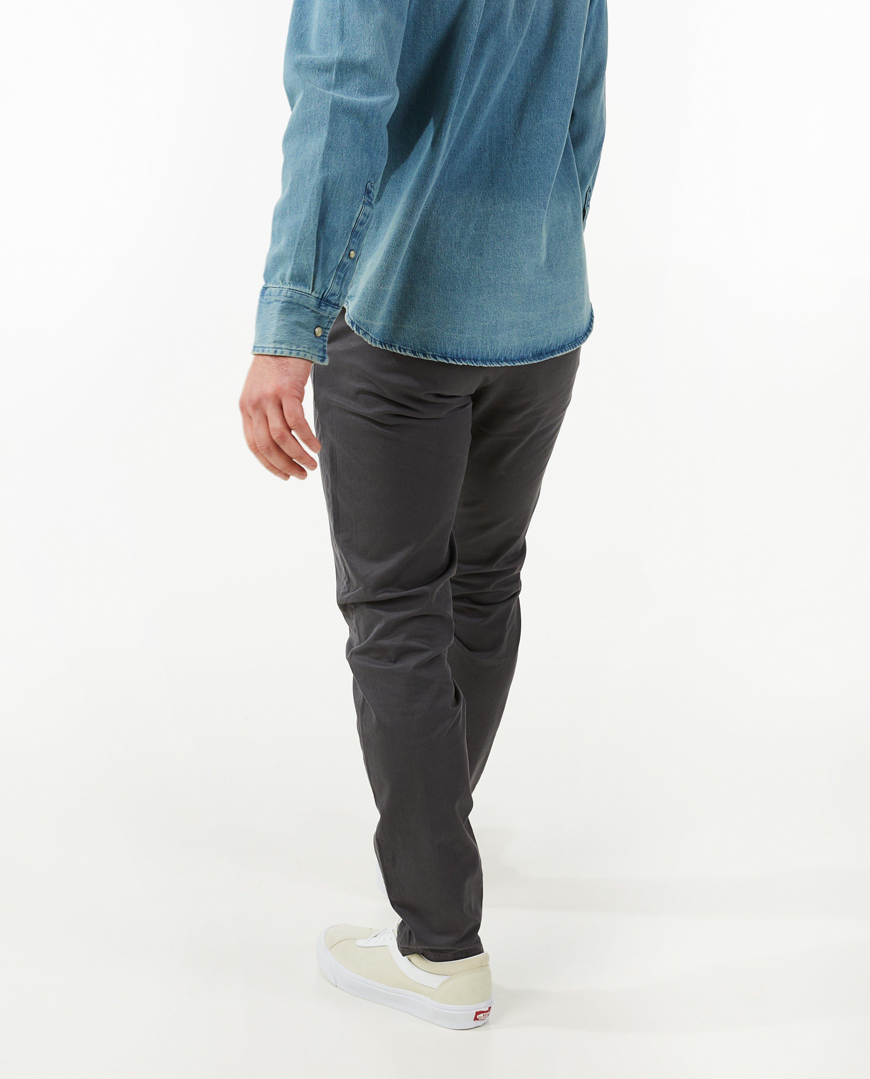 Pantalons - Pantalon en coton, coupe chino
