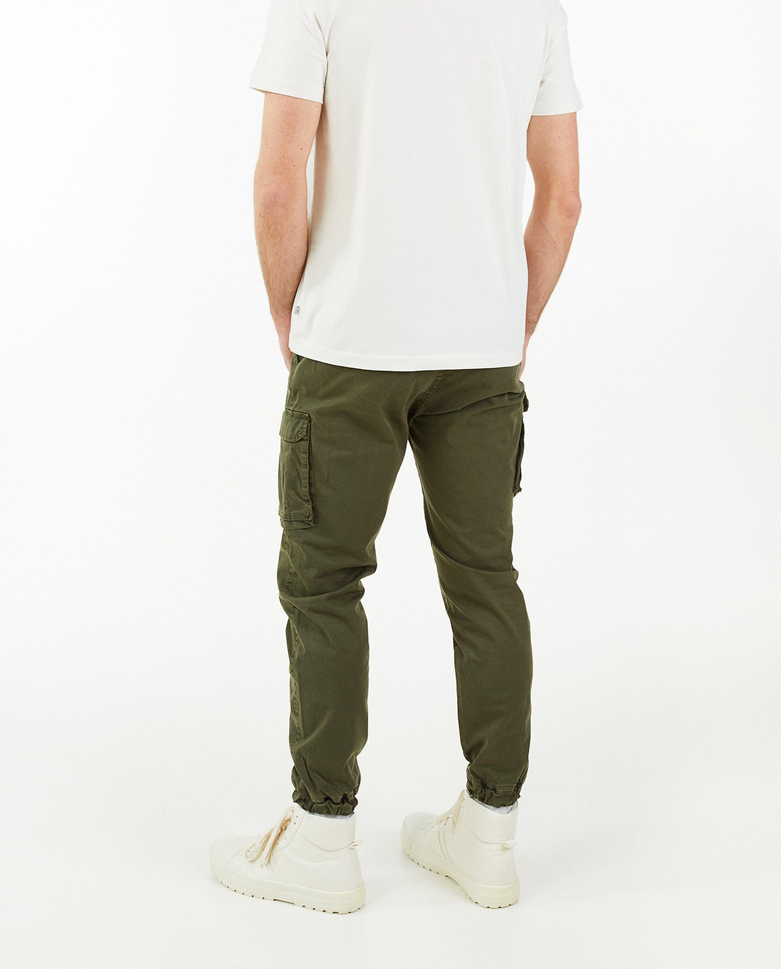 Pantalons - Pantalon vert, coupe cargo