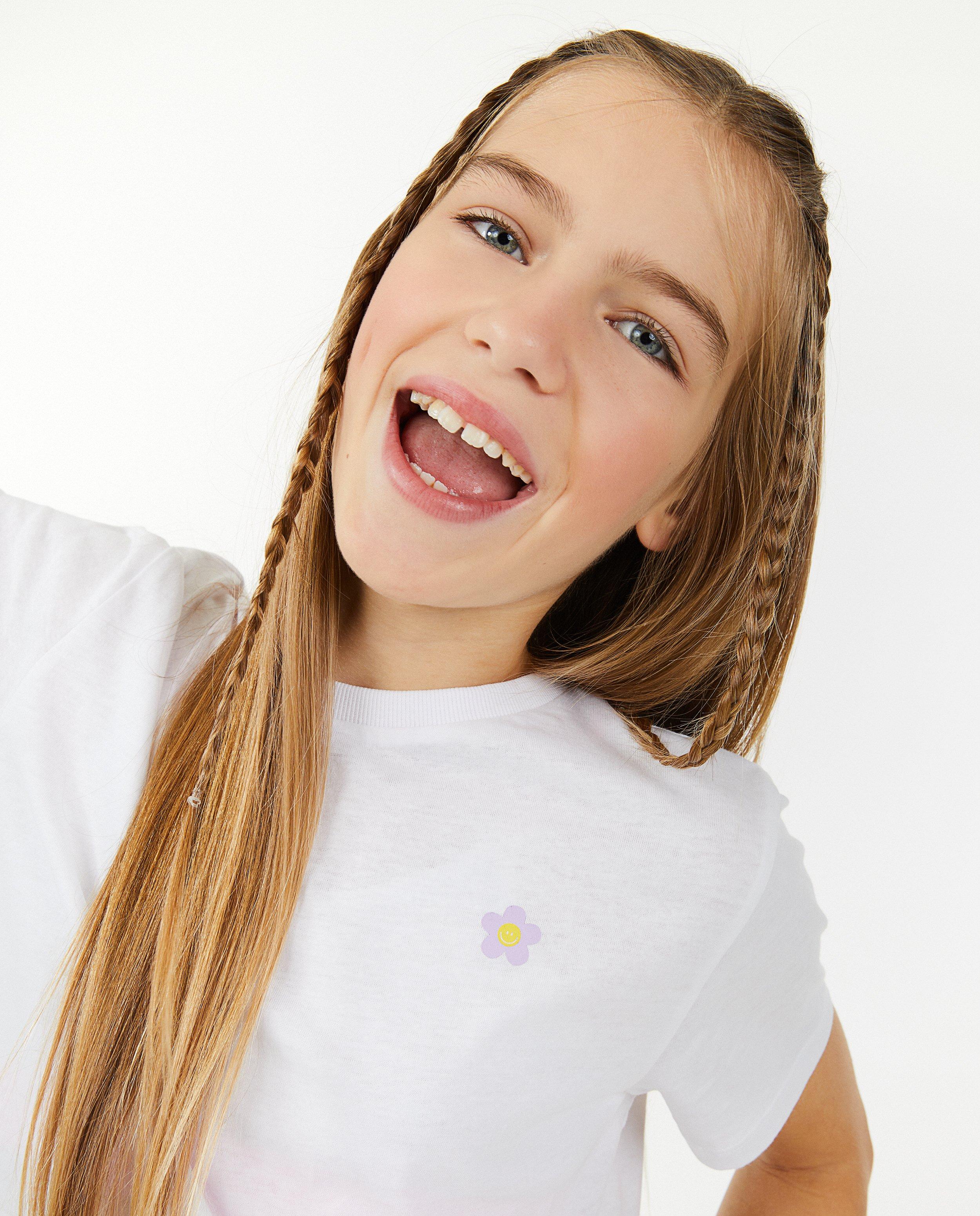 T-shirts - T-shirt met bloemetje
