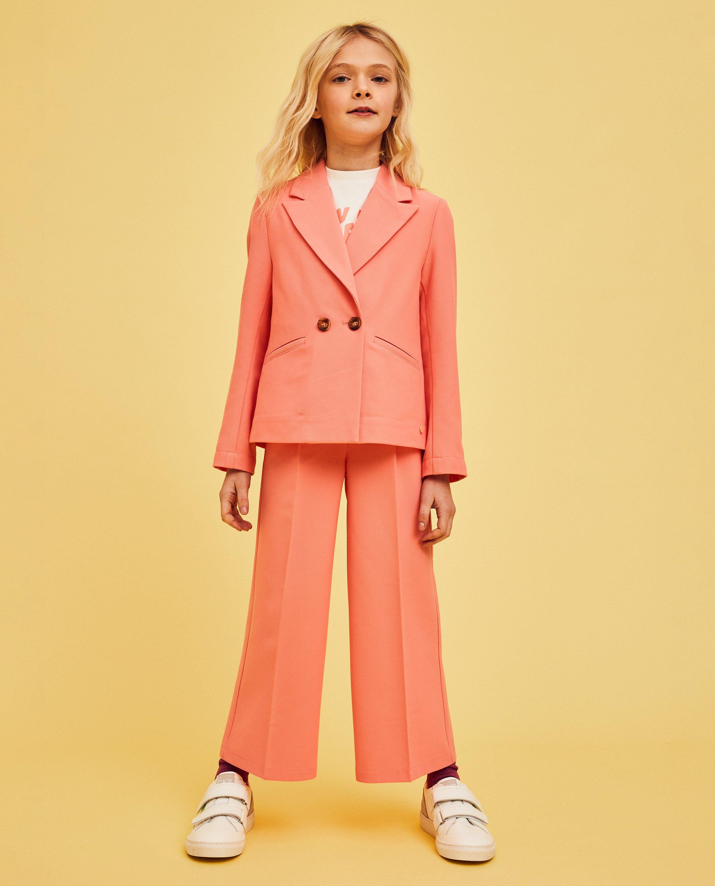 Blazers - Roze blazer, Communie