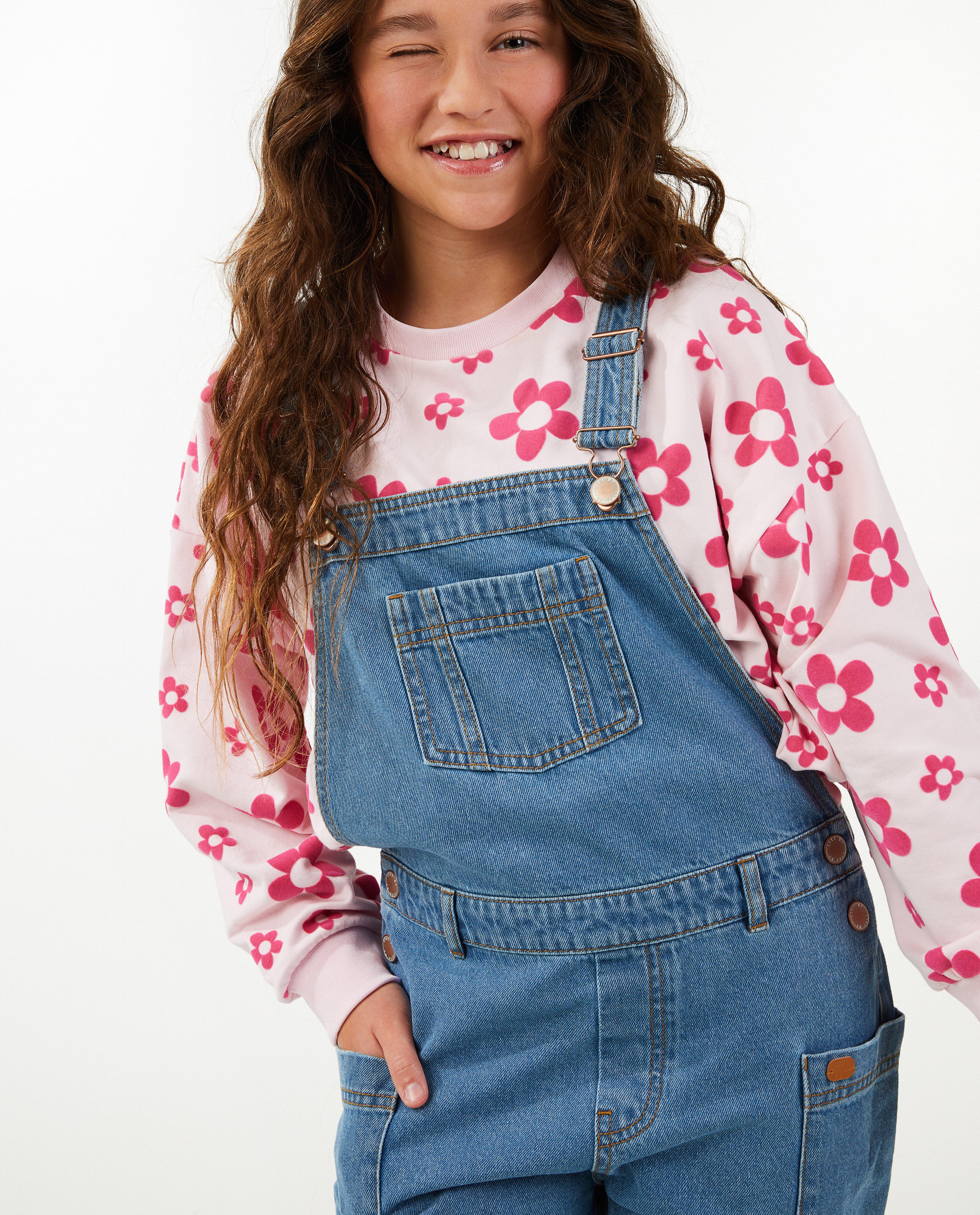 Salopette en jeans, coupe mom - D&eacute;tails du produit - bleu - image num&eacute;ro 4