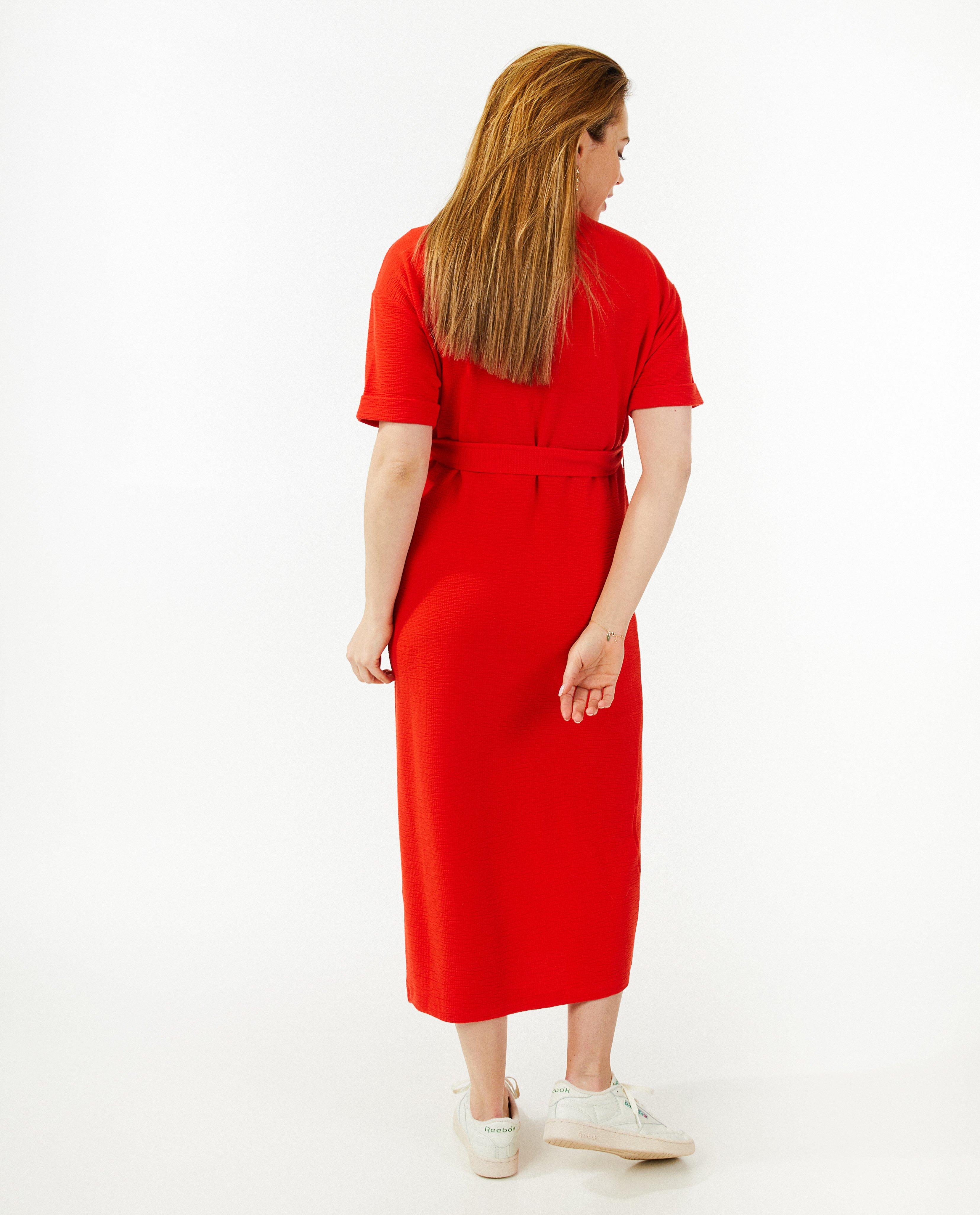 Robes - Robe rouge, grossesse