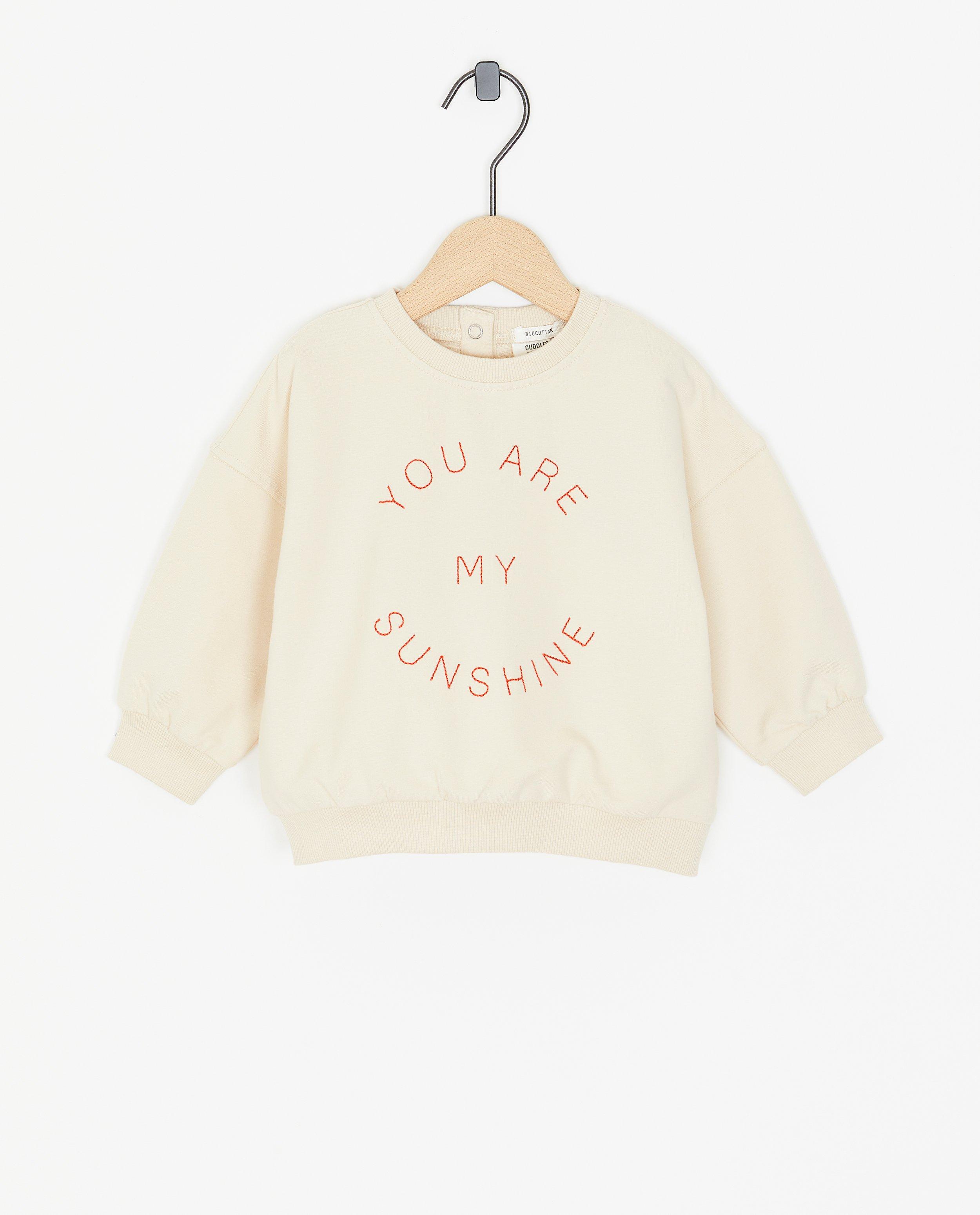 Beige sweater met opschrift - null - Cuddles and Smiles
