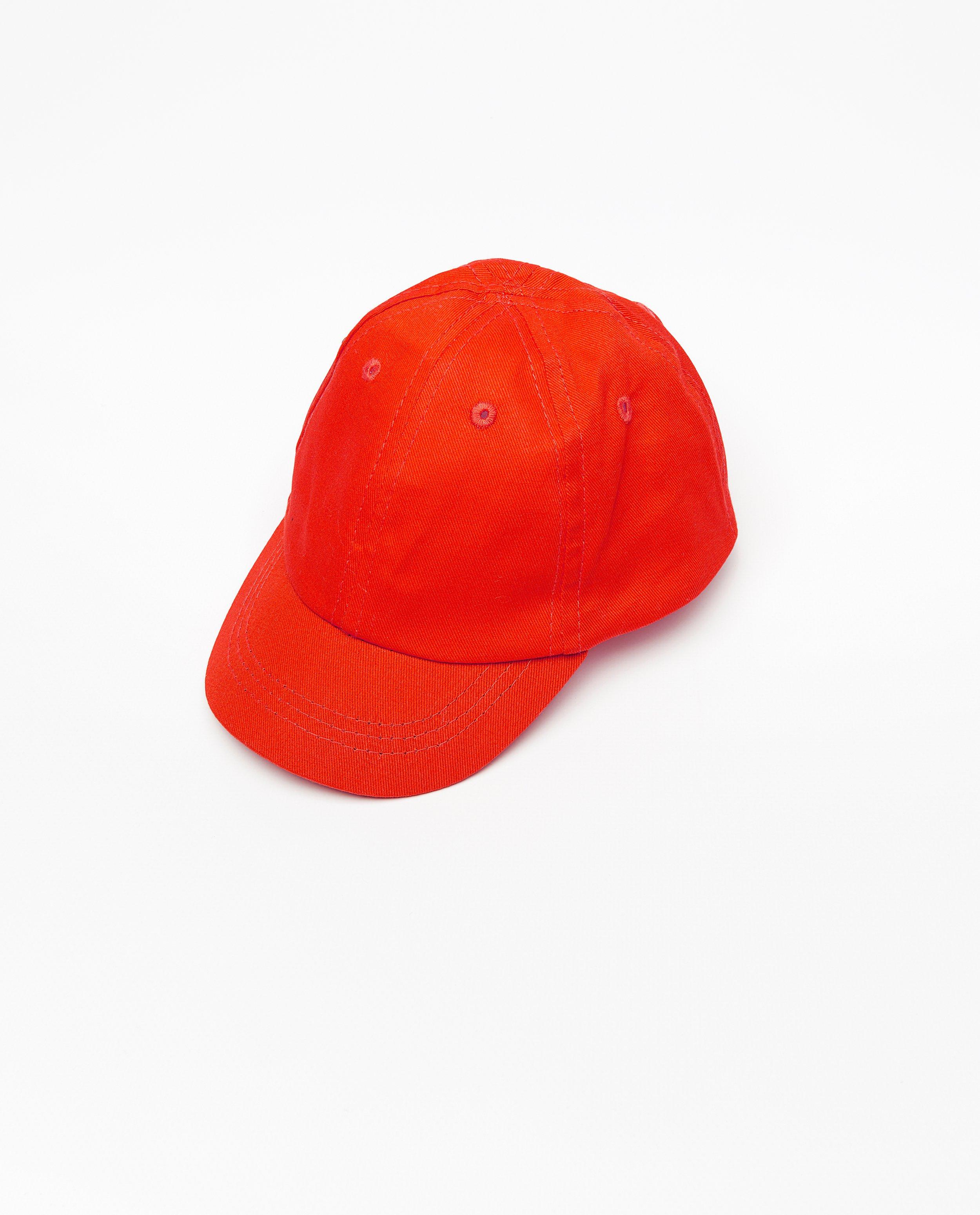 Bonneterie - Casquette rouge avec visière durcie