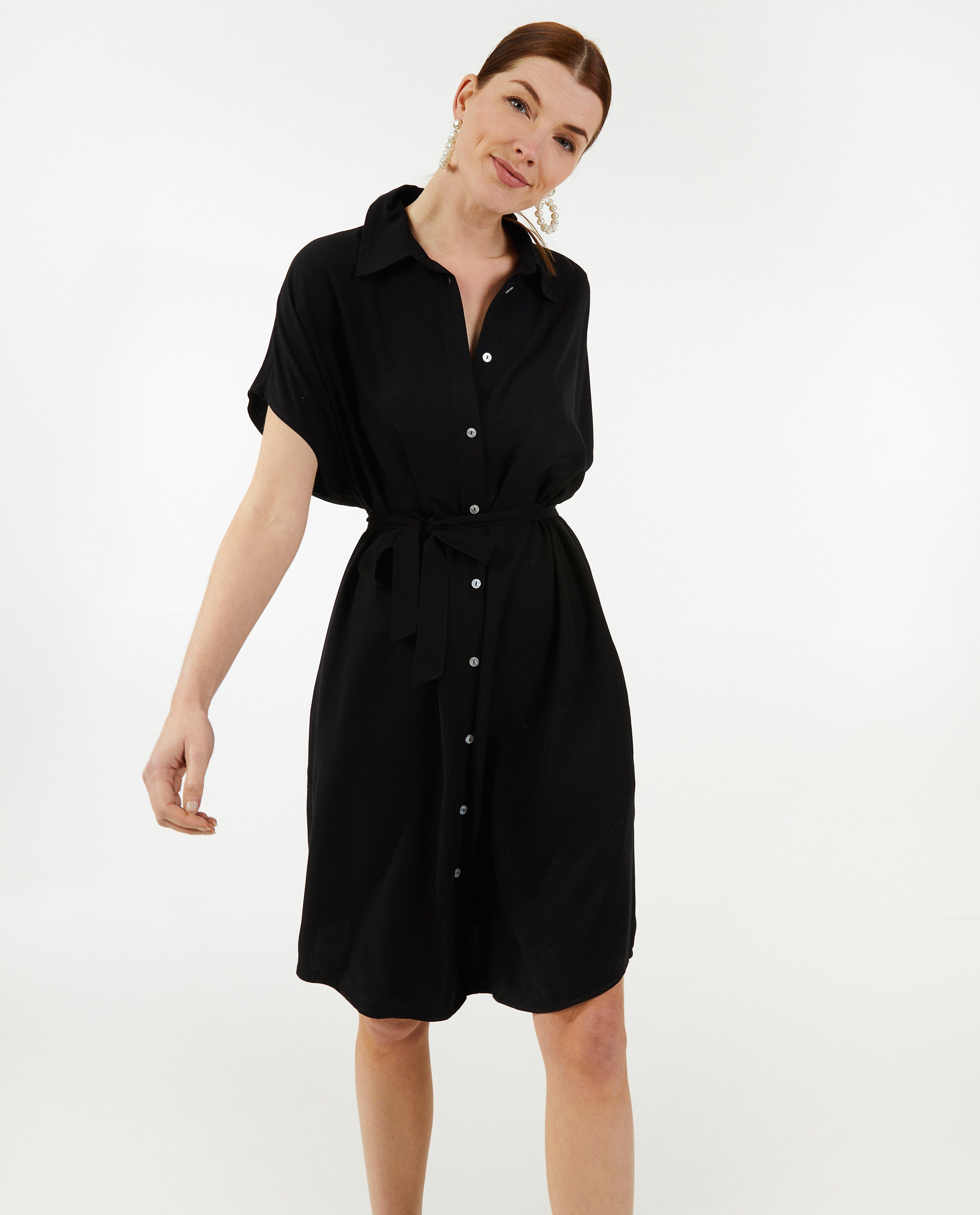 Robes - Robe noire, ceinture à nouer