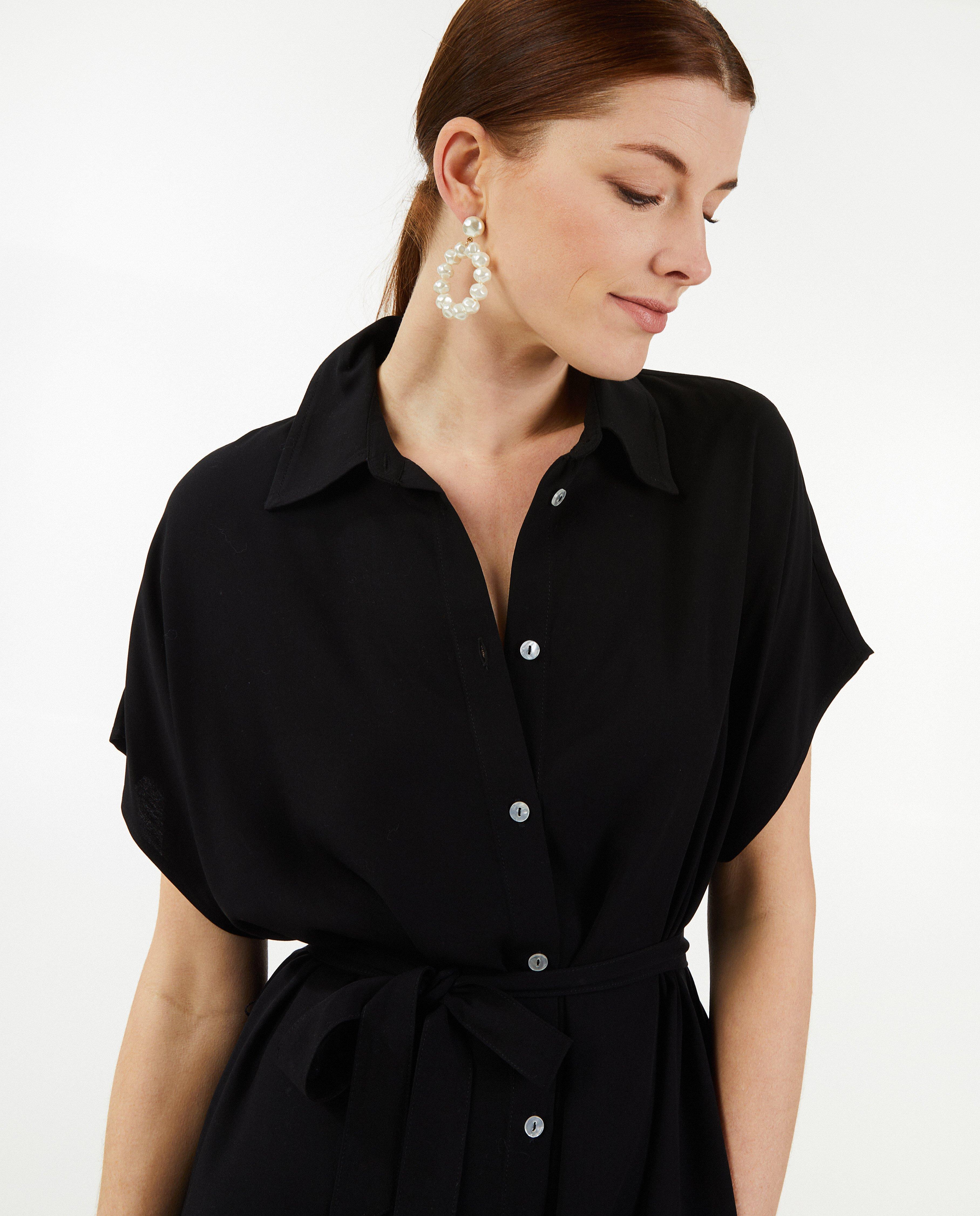 Robes - Robe noire, ceinture à nouer