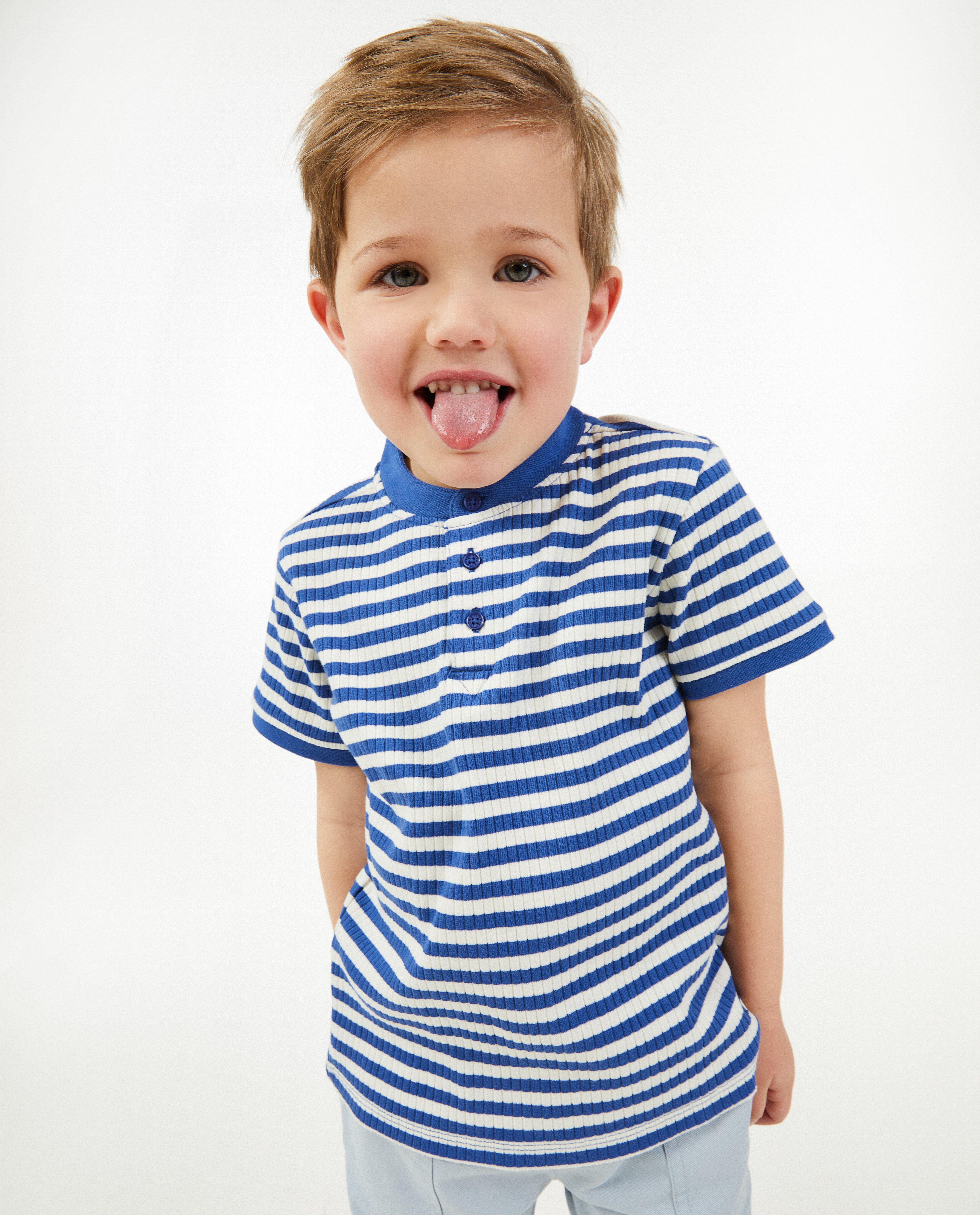 T-shirts - T-shirt met strepen