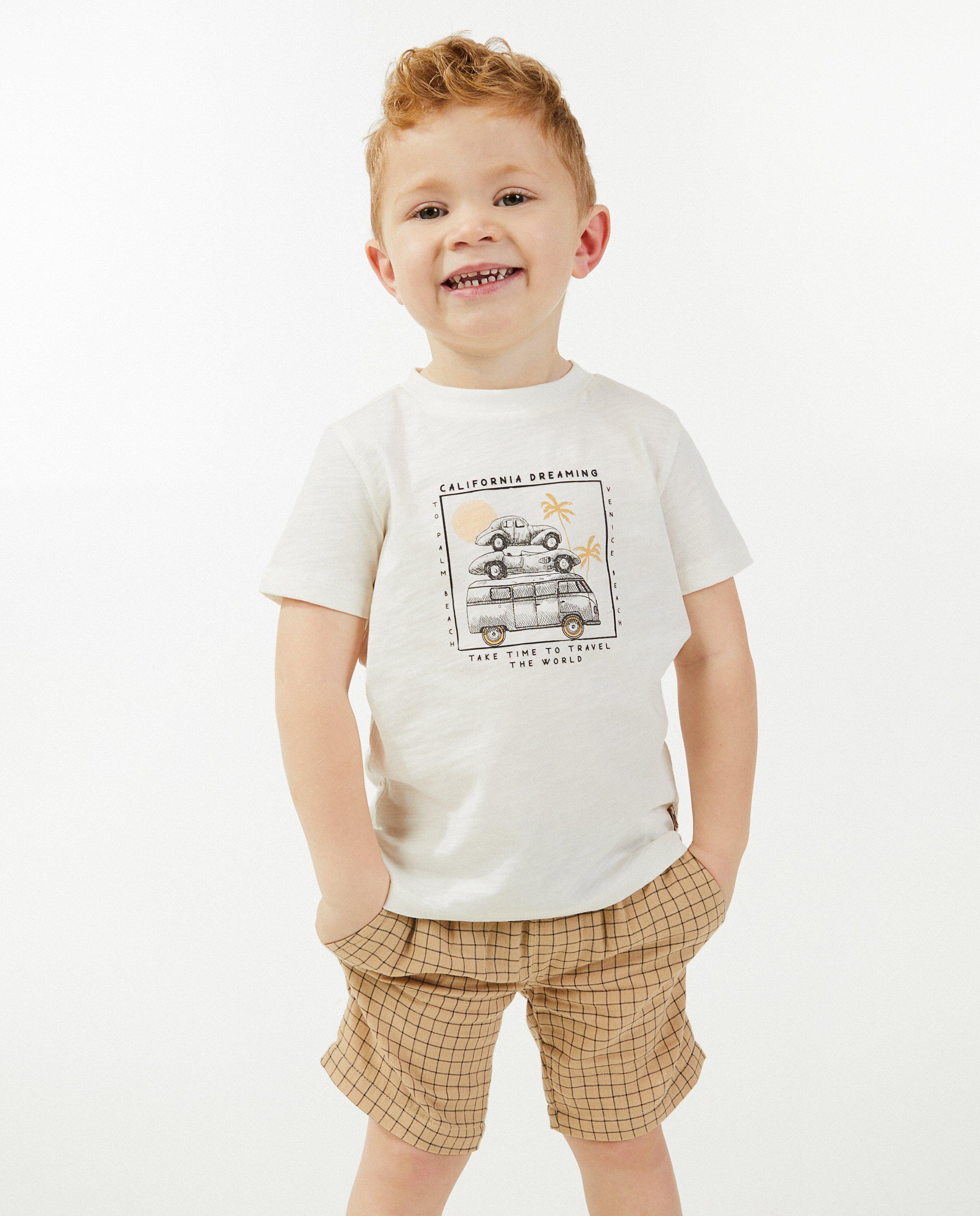 T-shirts - T-shirt met reliëfprint