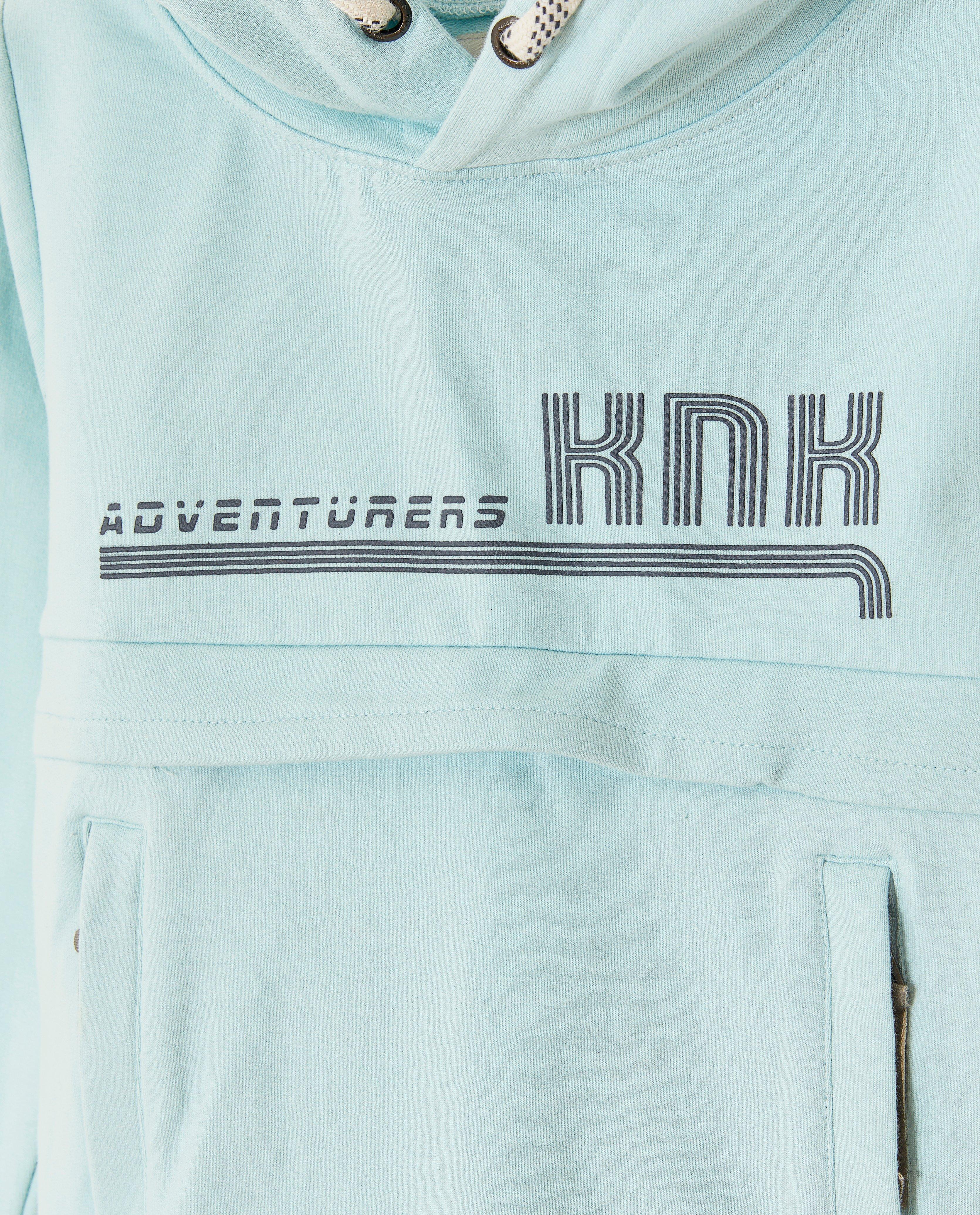 Sweats - Hoodie bleu avec une inscription