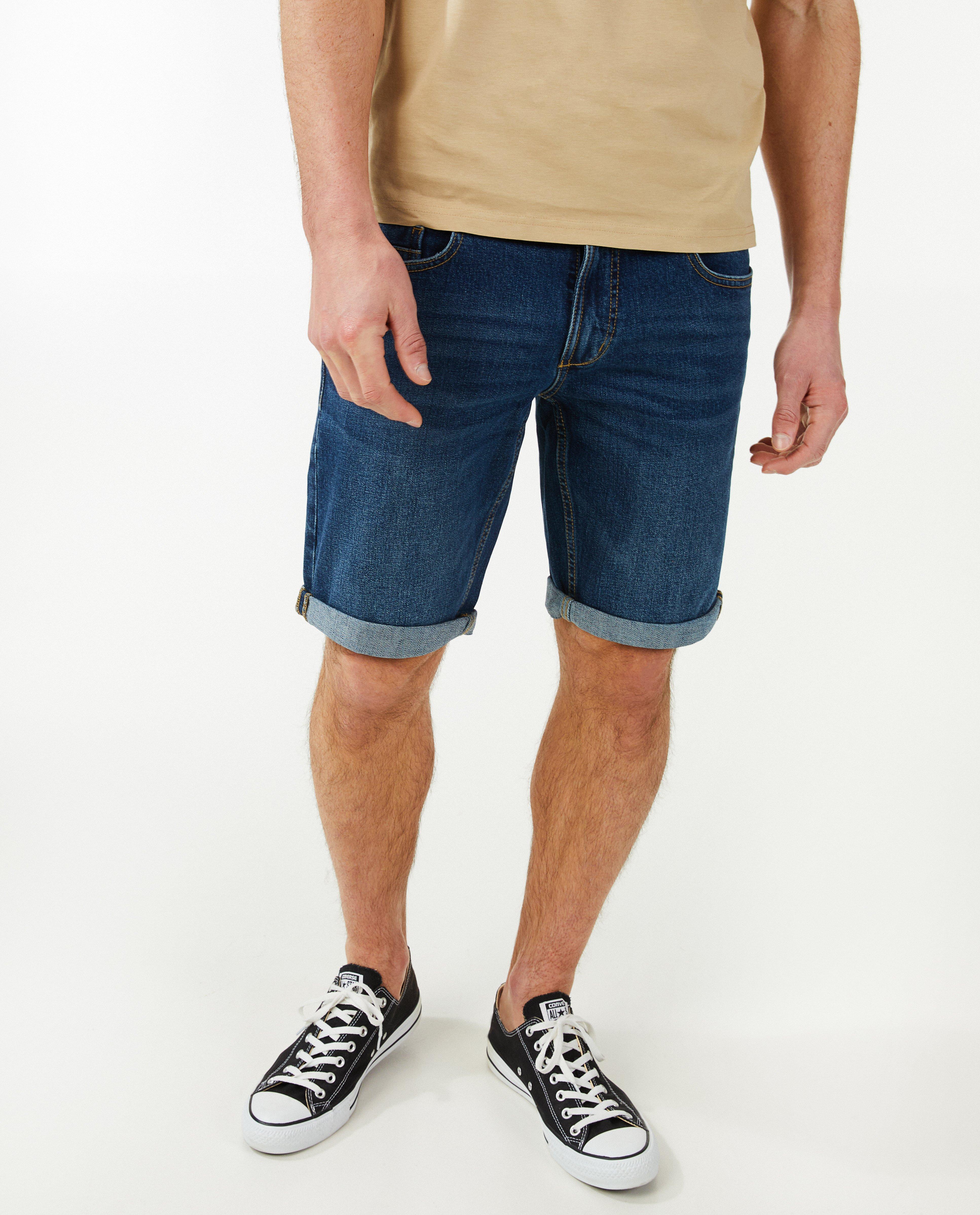 Shorten - Donkerblauwe jeansshort, slim fit
