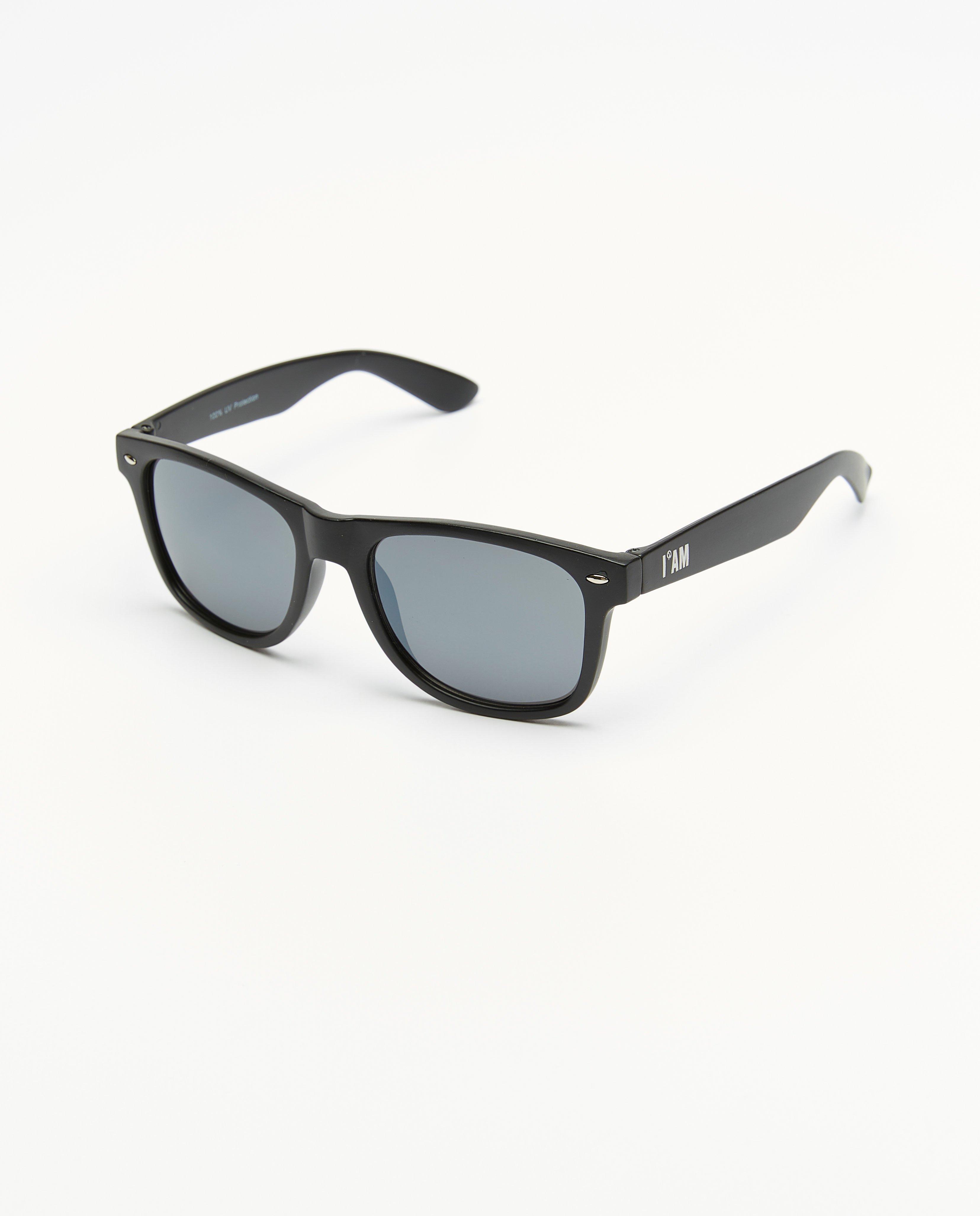 Lunettes de soleil noires - Détails du produit - noir - image numéro 1
