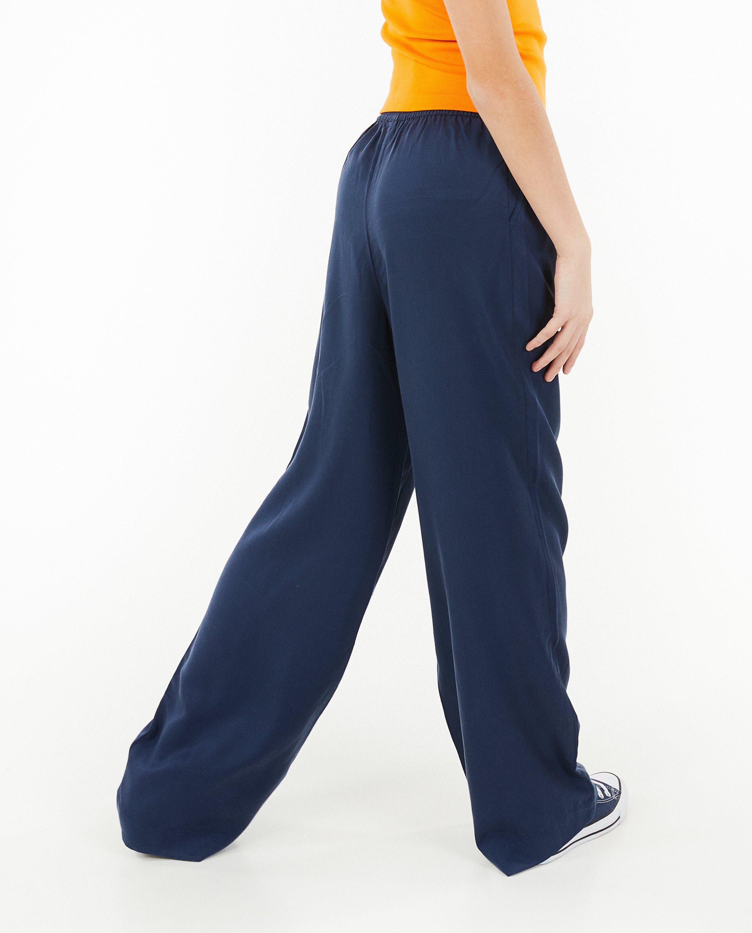 Broeken - Donkerblauwe broek, straight fit