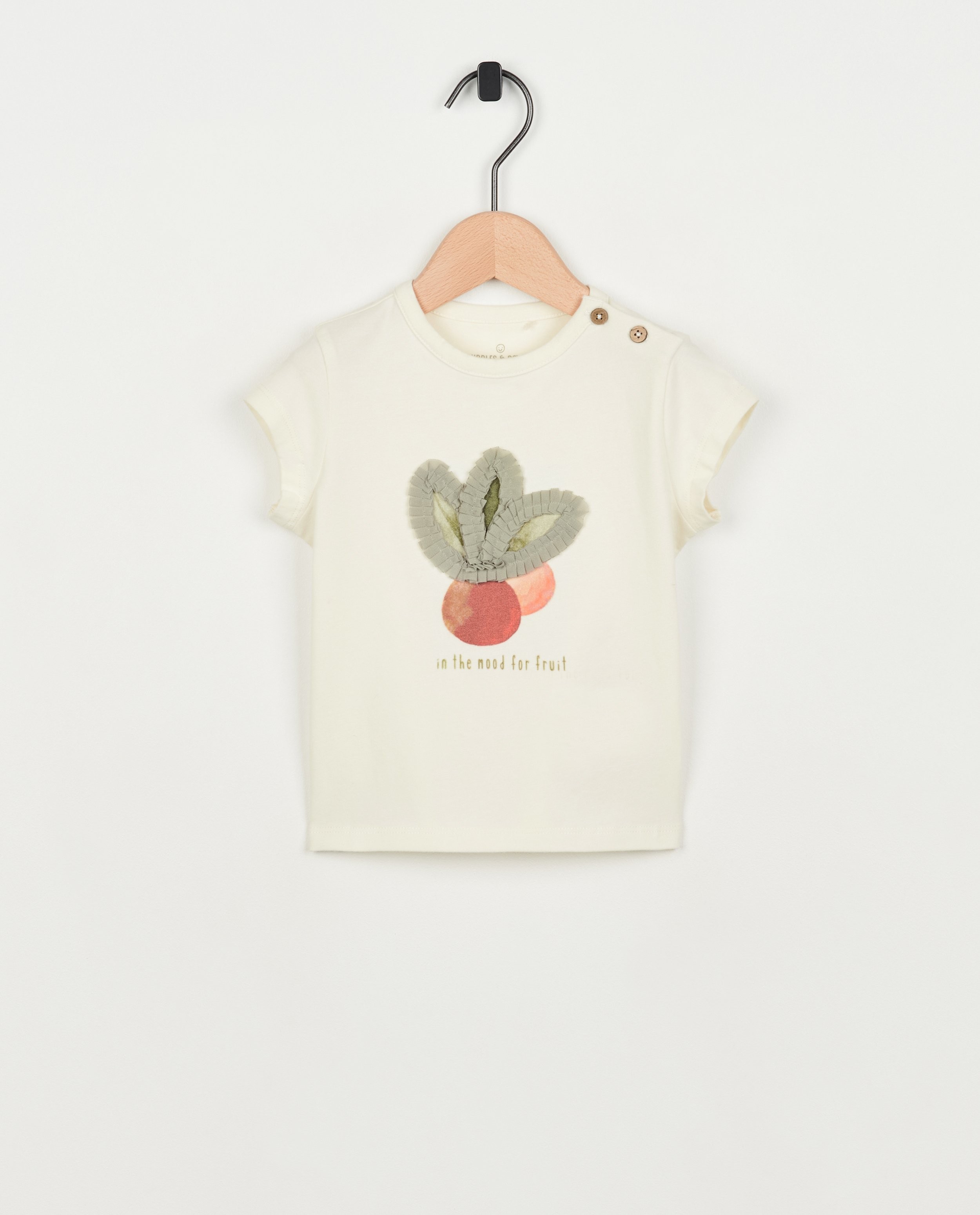 T-shirts - Offwhite T-shirt met ruches
