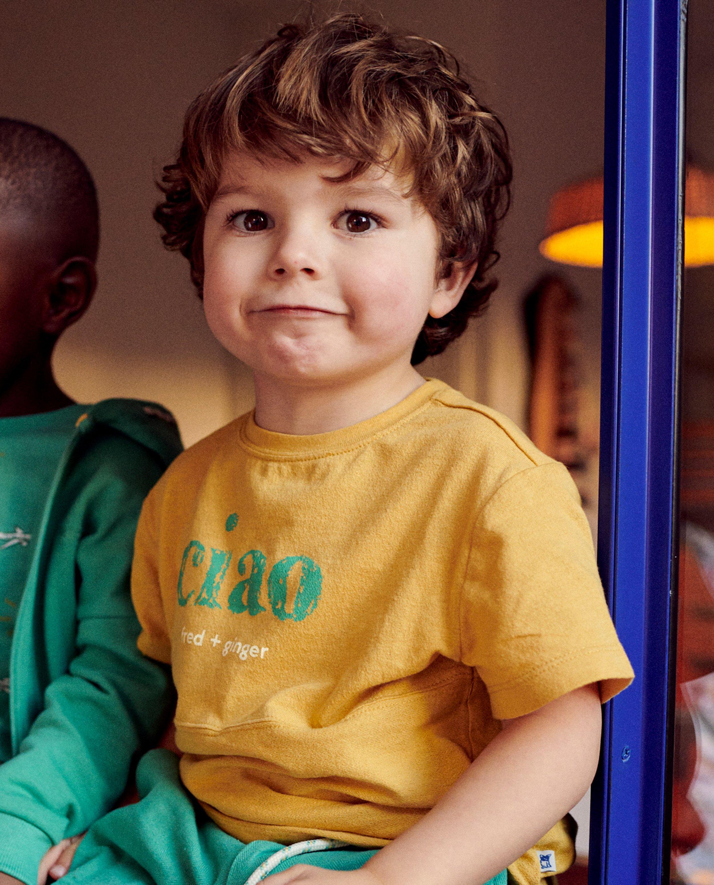 T-shirts - Geel T-shirt met opschrift