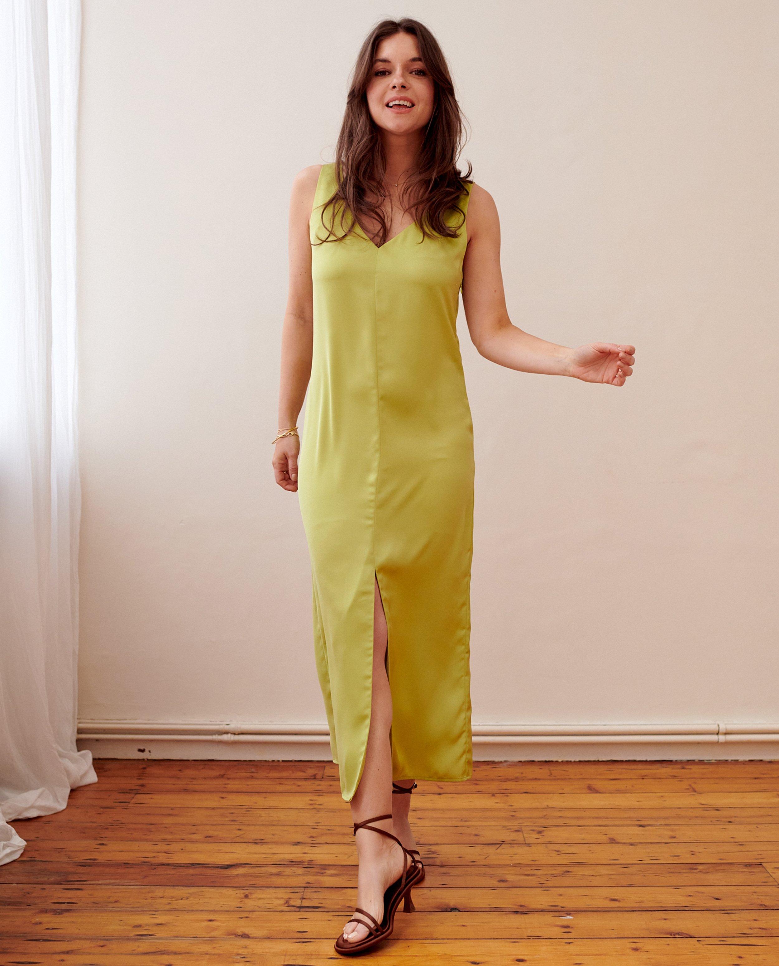 Groene satijnen jurk - Product Detail - lichtgroen - afbeelding nummer 3