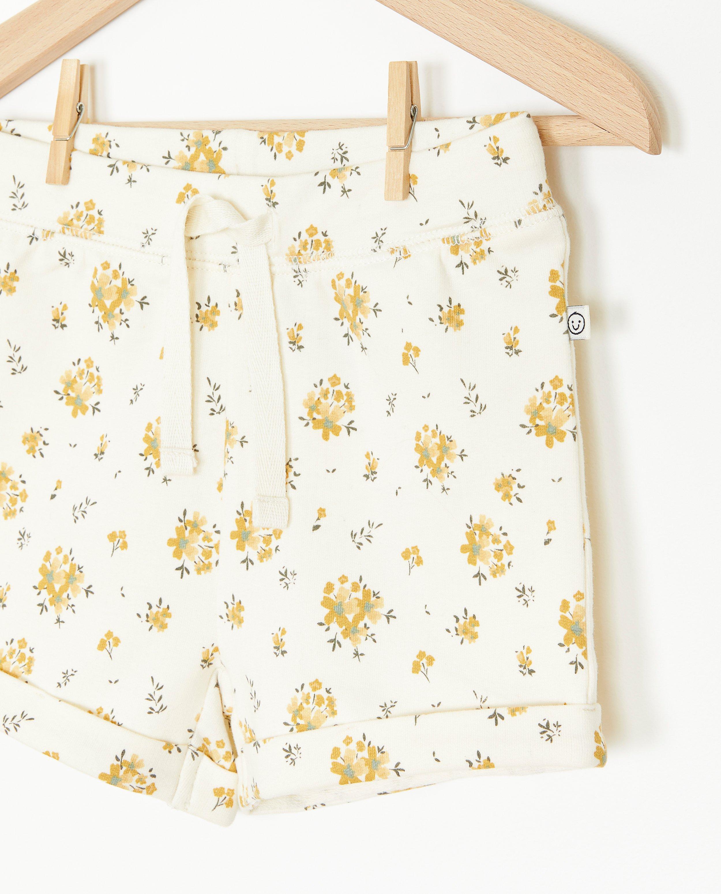 Shorten - Groene short met bloemenprint
