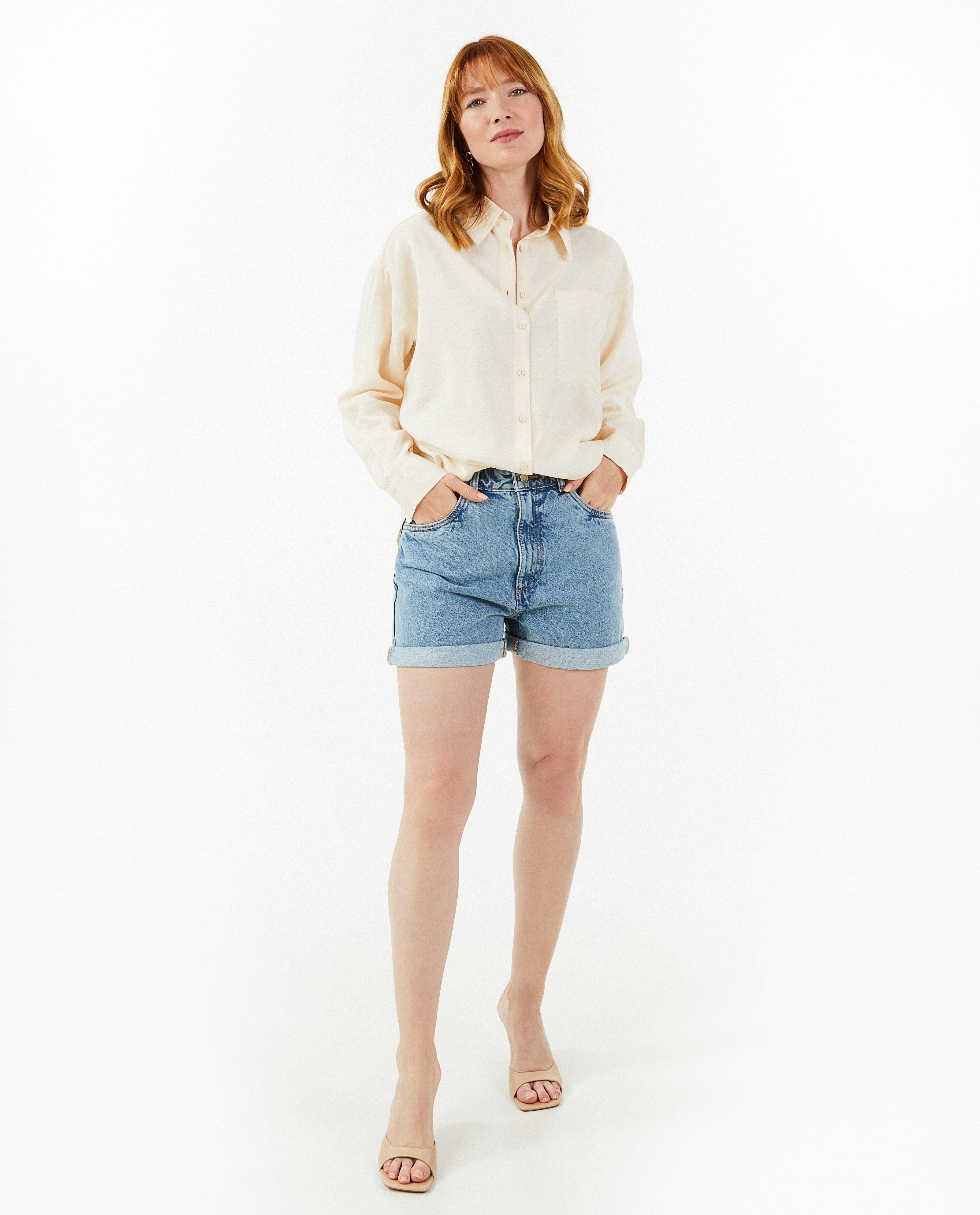 Short en jeans bleu, coupe mom - null - OVS