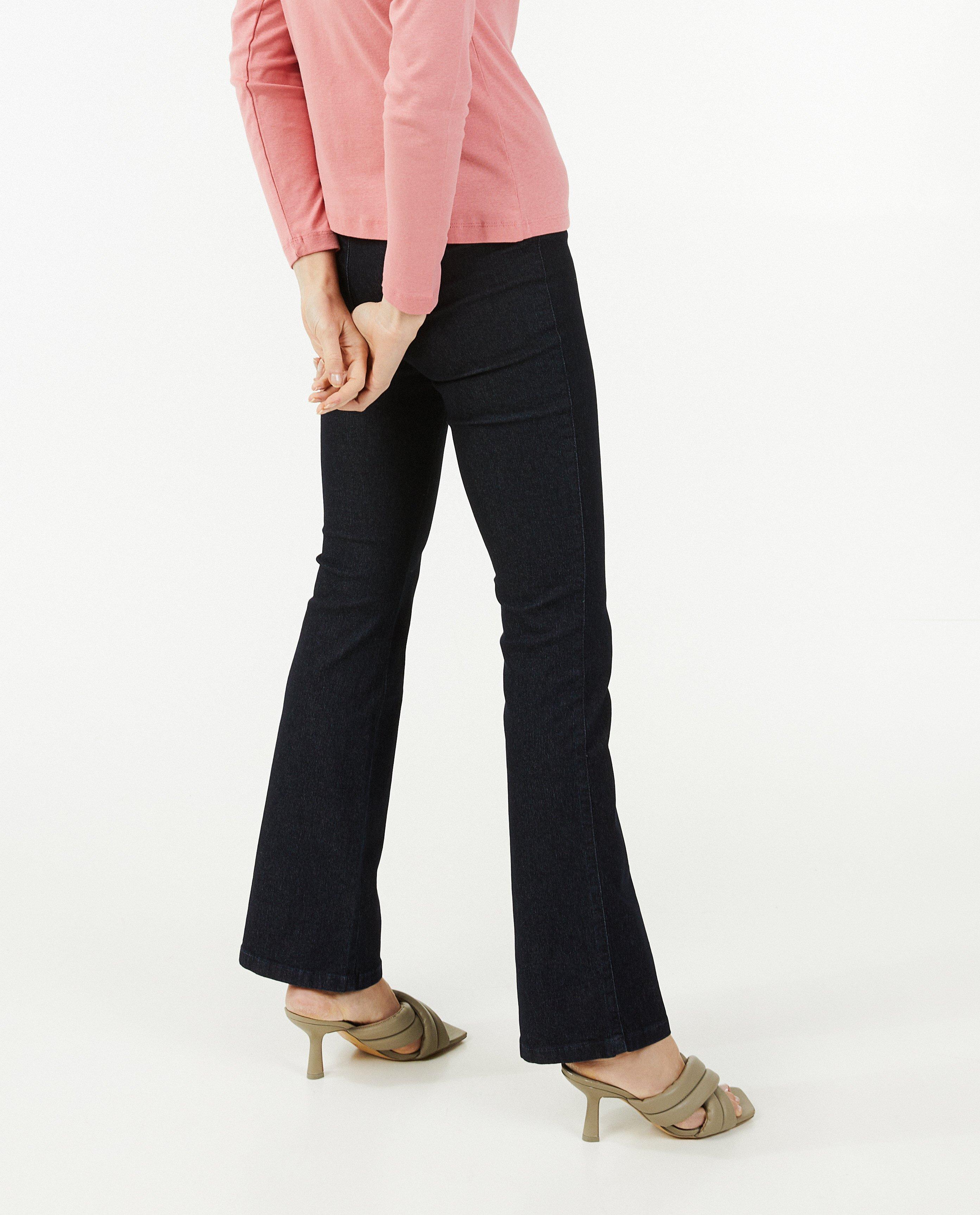 Pantalons - Jeggings bleu foncé, coupe à pattes d’éléphant (flared)