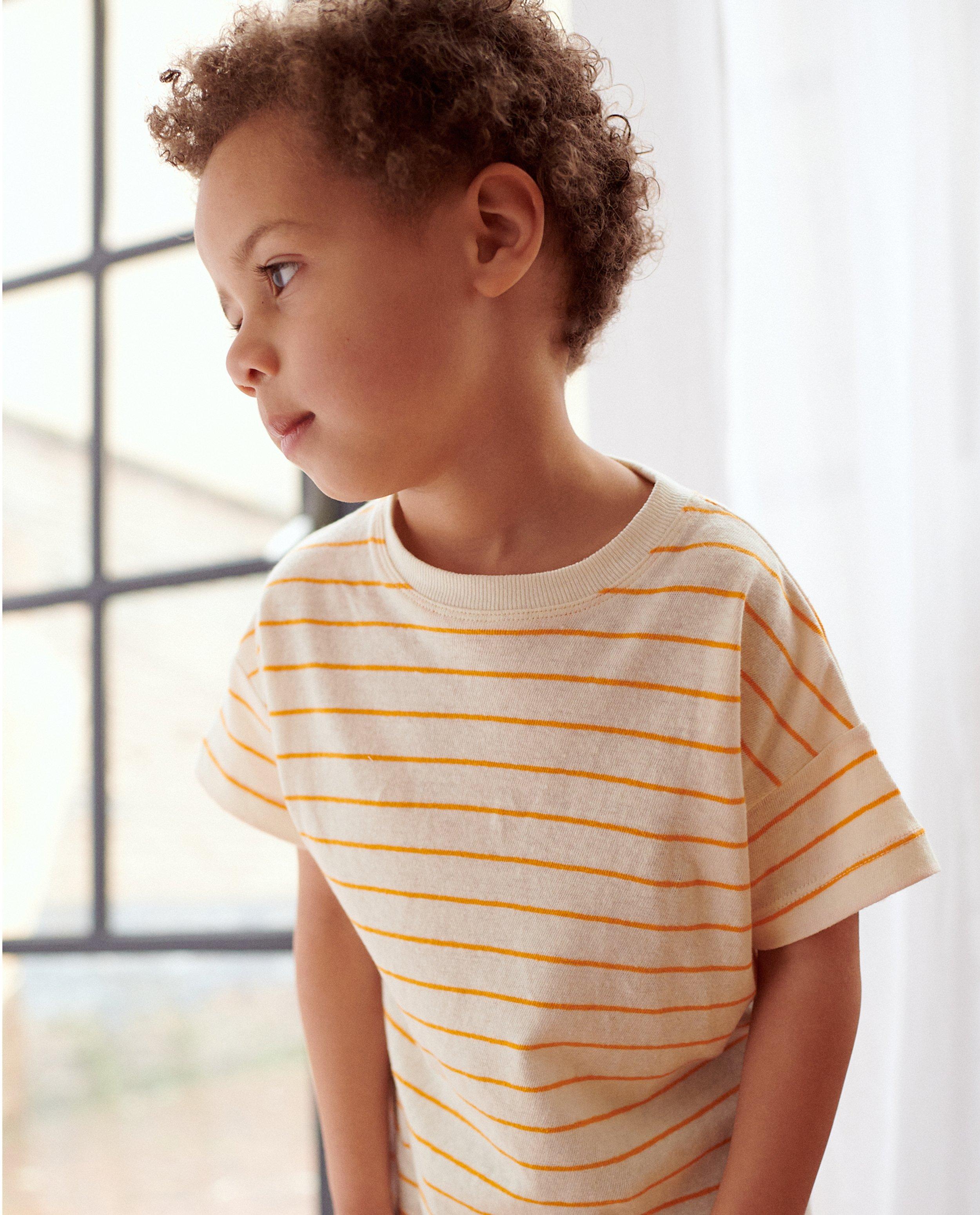 T-shirts - Unisex T-shirt met strepen, 3-8 jaar