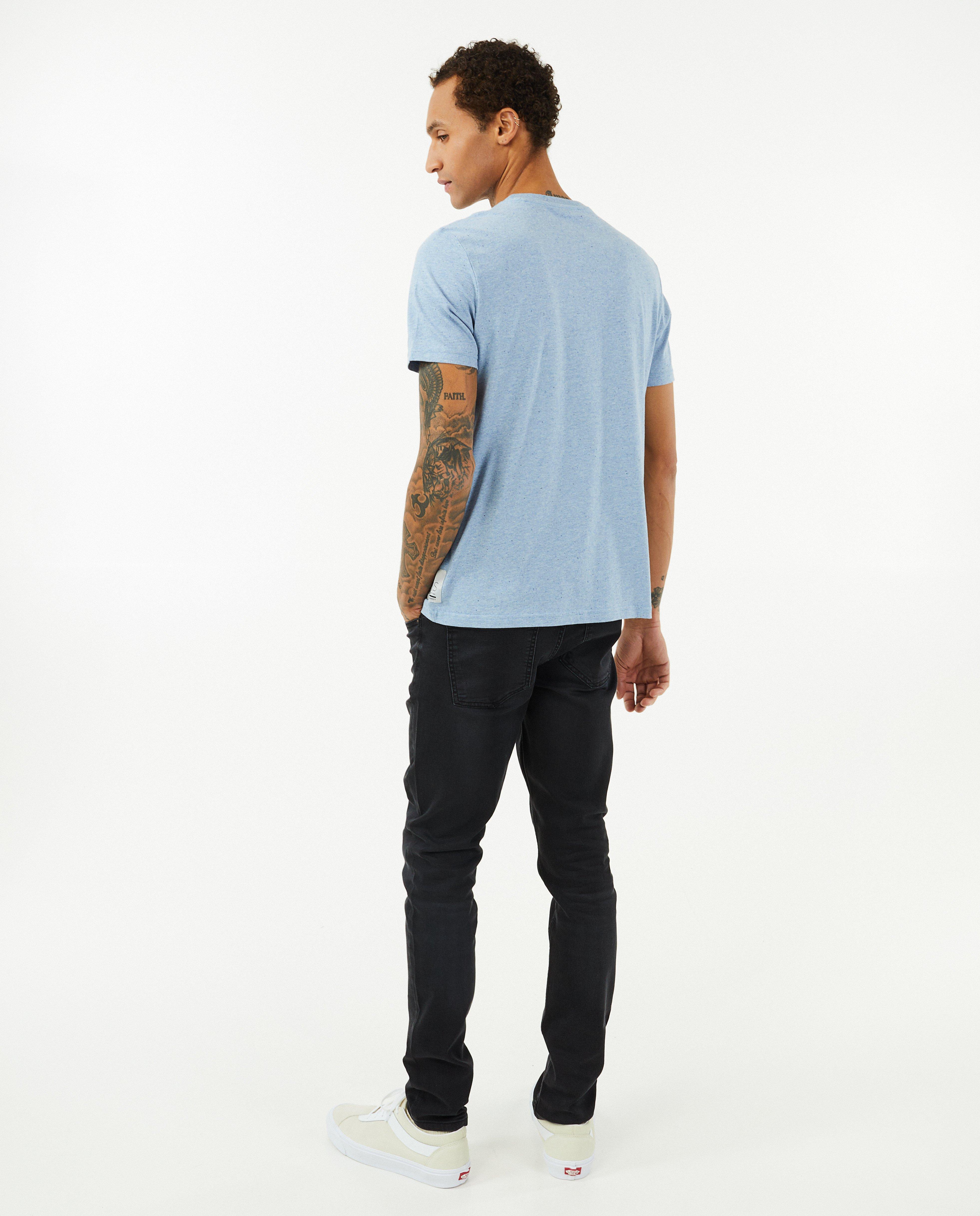 T-shirts - Gespikkeld T-shirt, regular fit