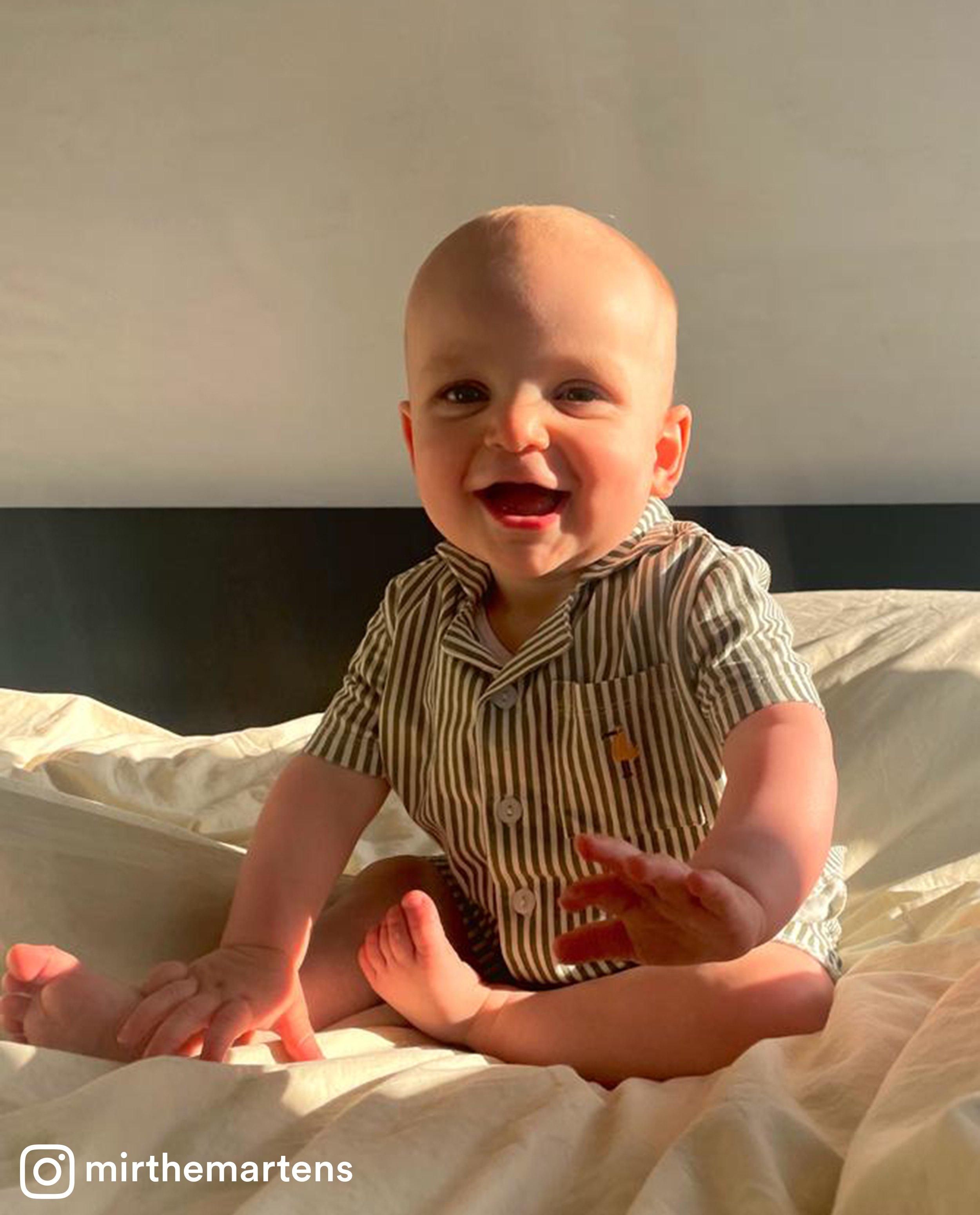 Pyjama met borduursel - null - Cuddles and Smiles