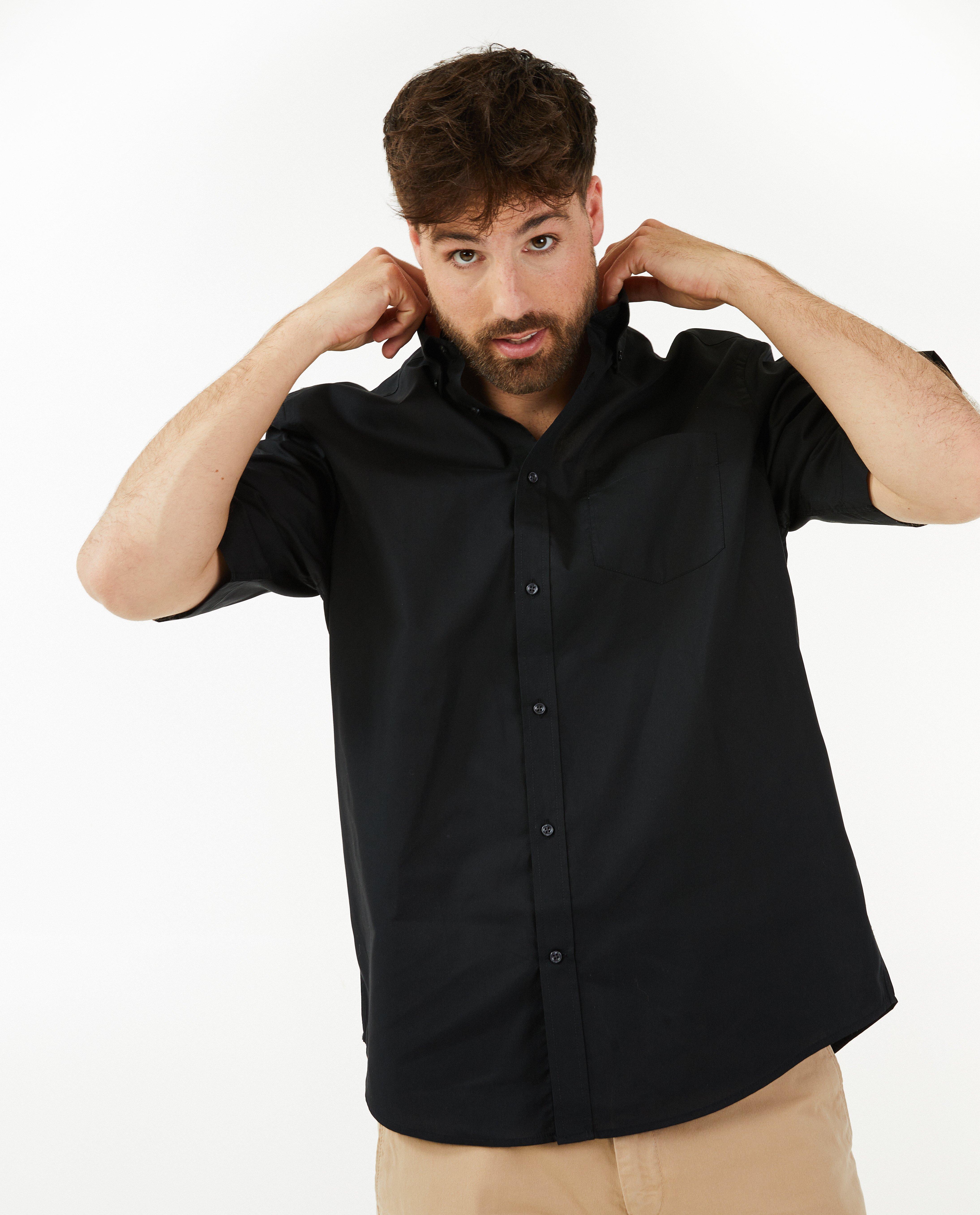 Zwart hemd, regular fit - Product Detail - zwart - afbeelding nummer 2