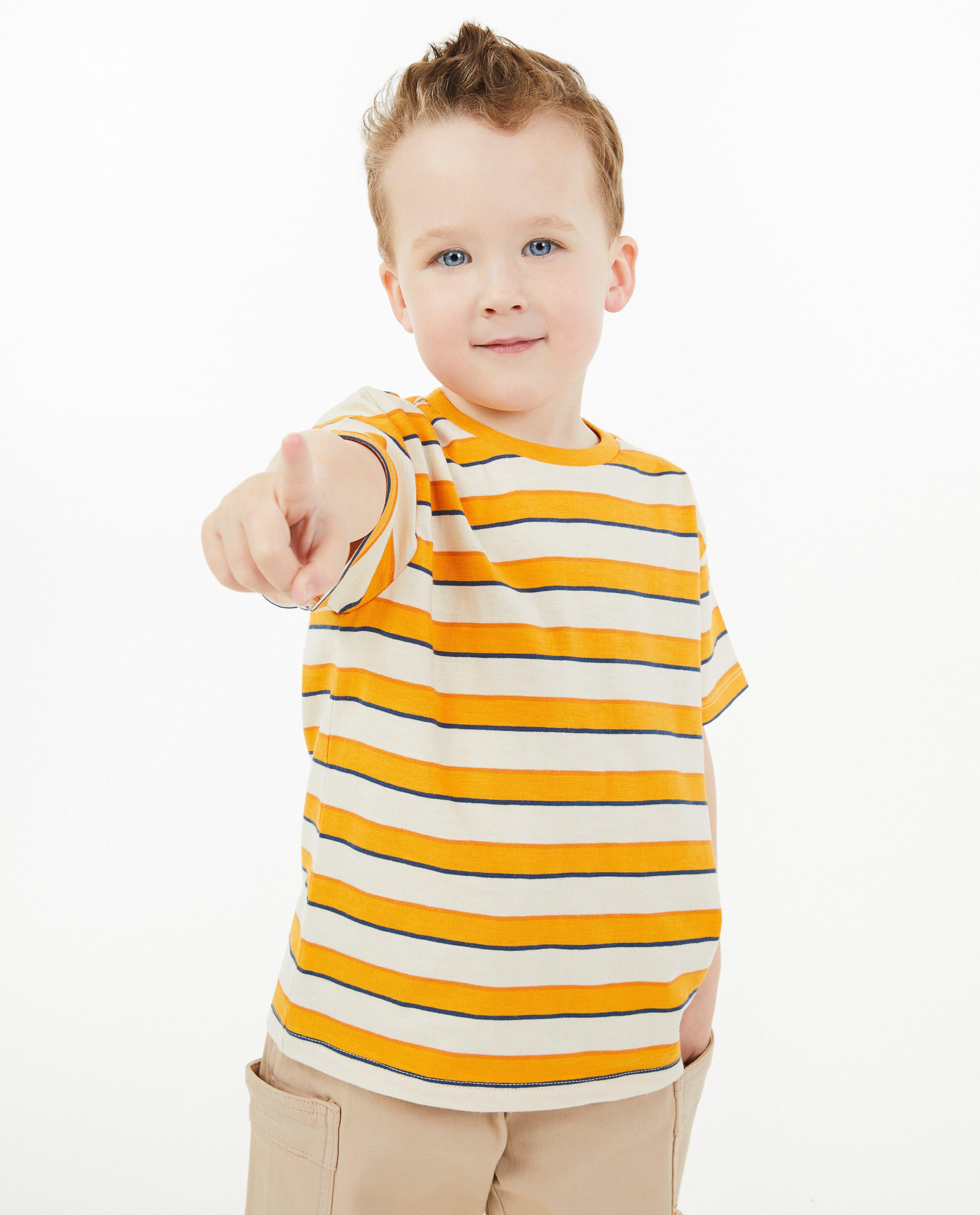 T-shirts - T-shirt met strepen