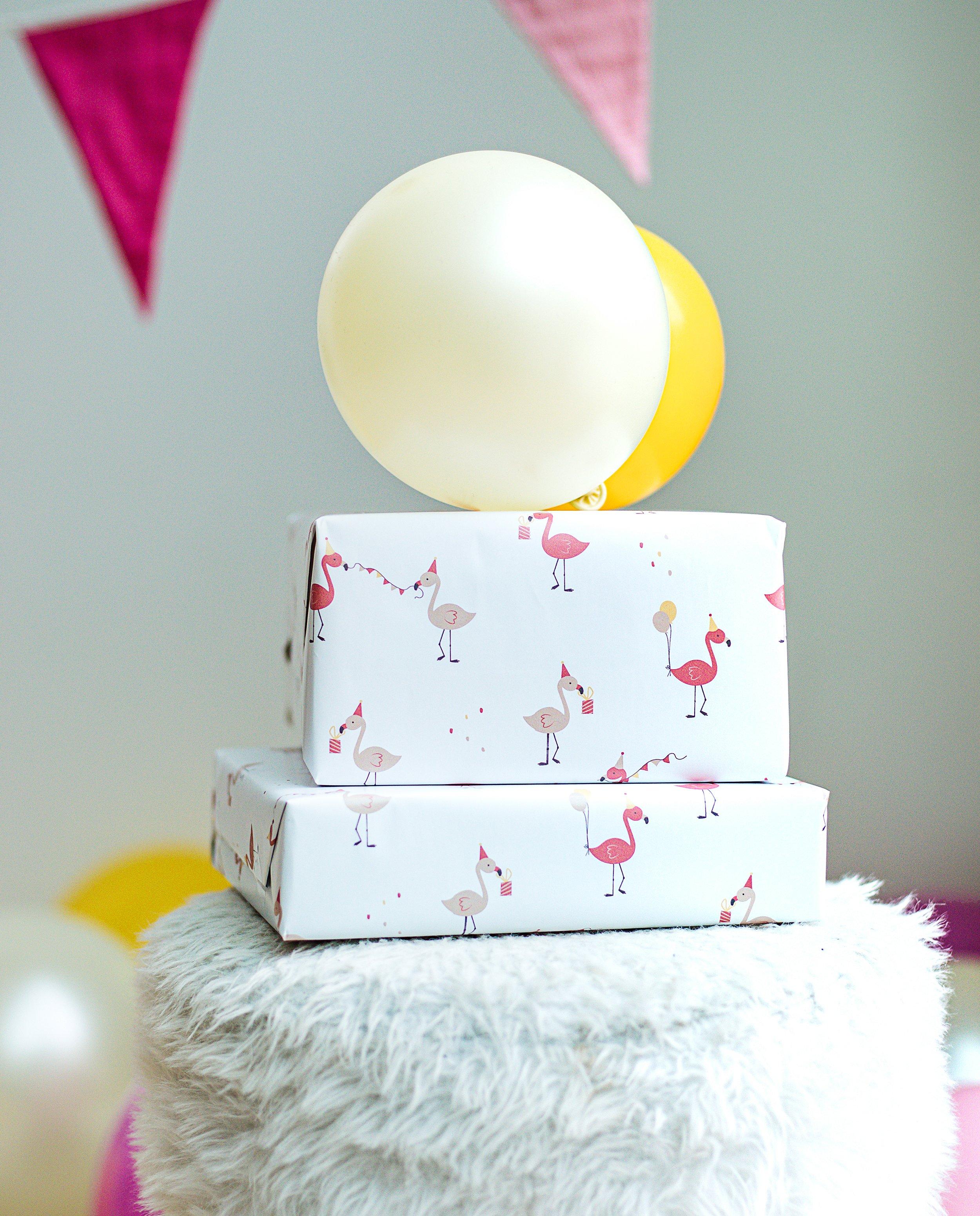 2 x luxe geschenkpapier - null - AVA x JBC