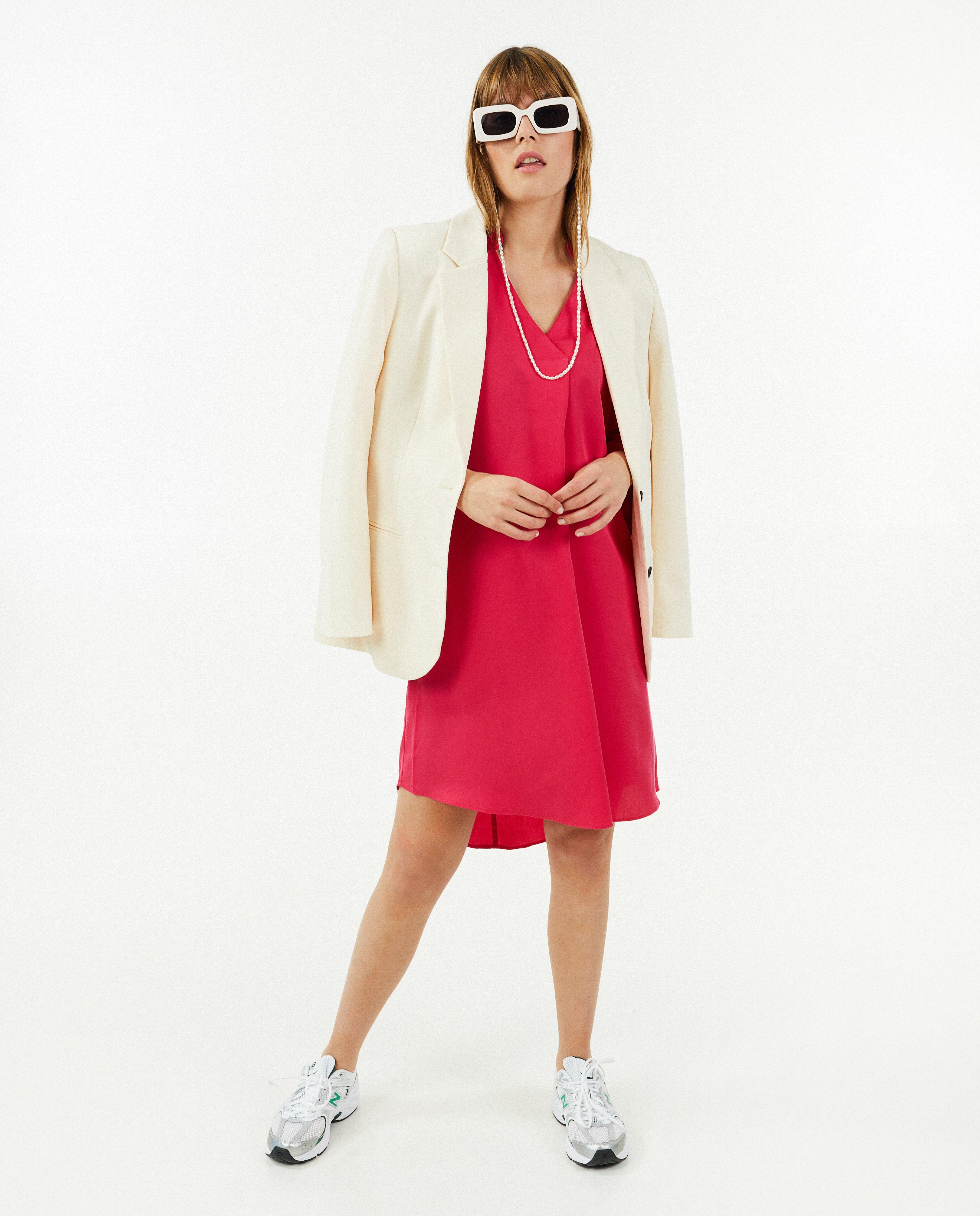 Robe rose avec un pli - null - Sora