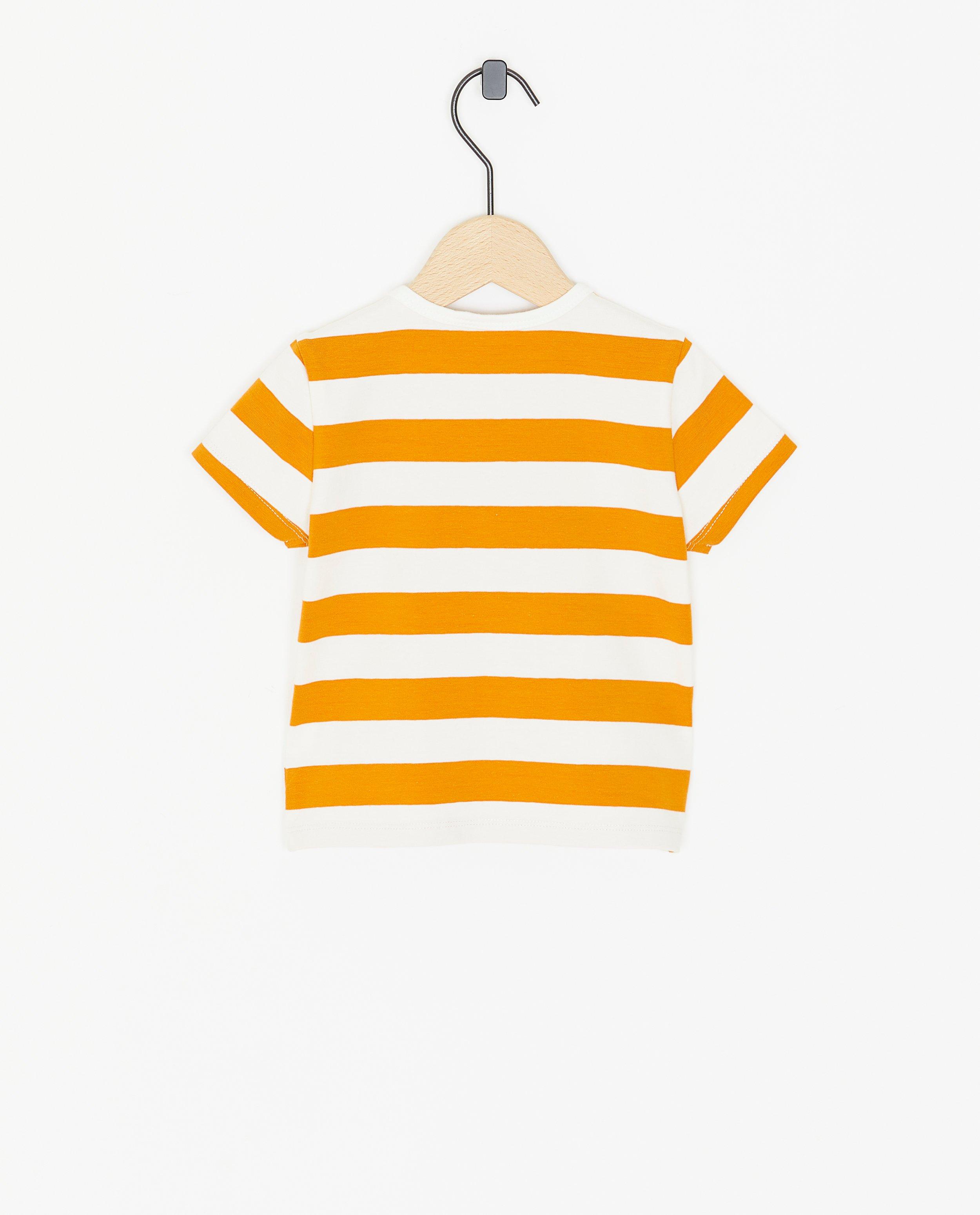 T-shirts - T-shirt met reliëfprint