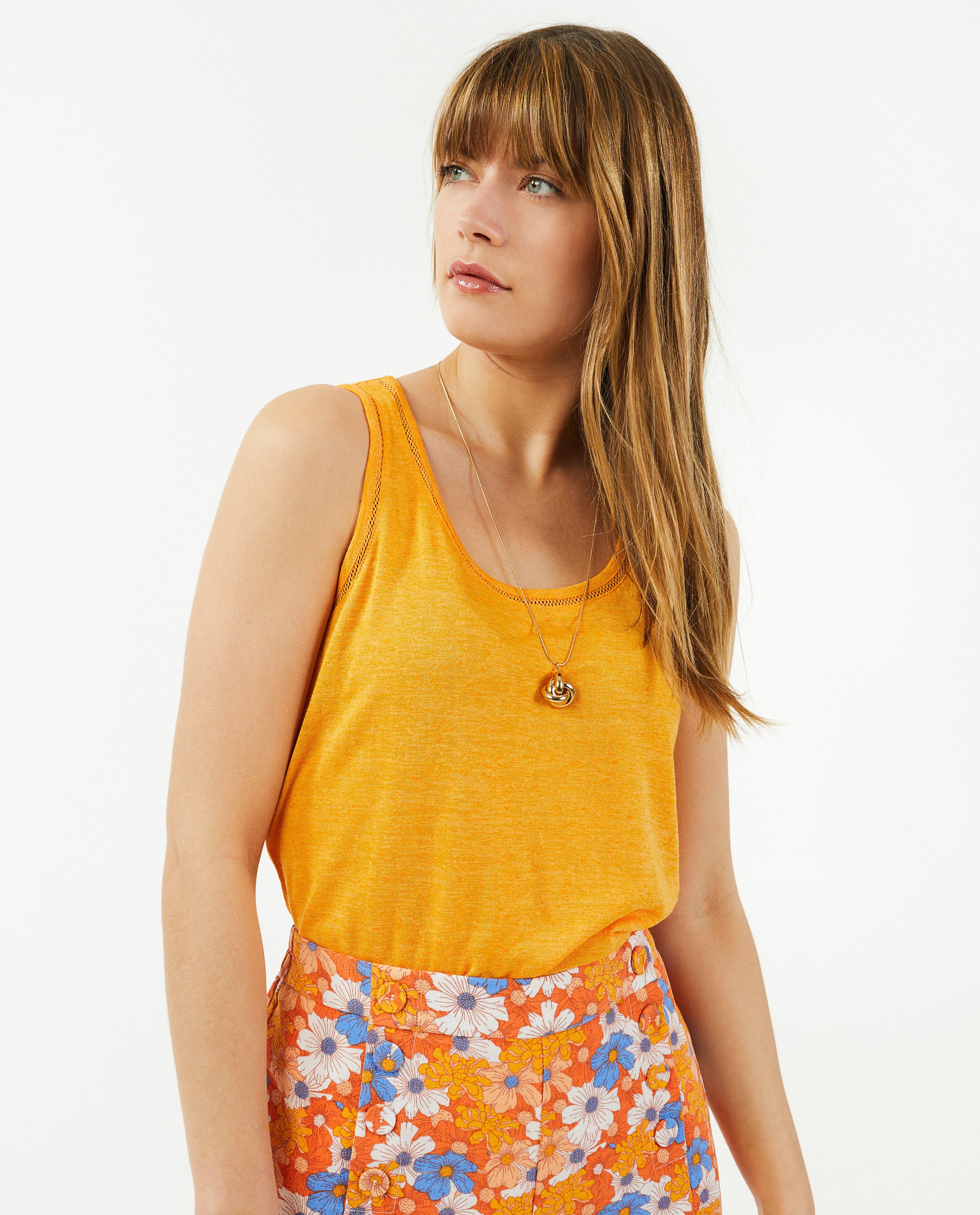 T-shirts - Oranje top met mesh