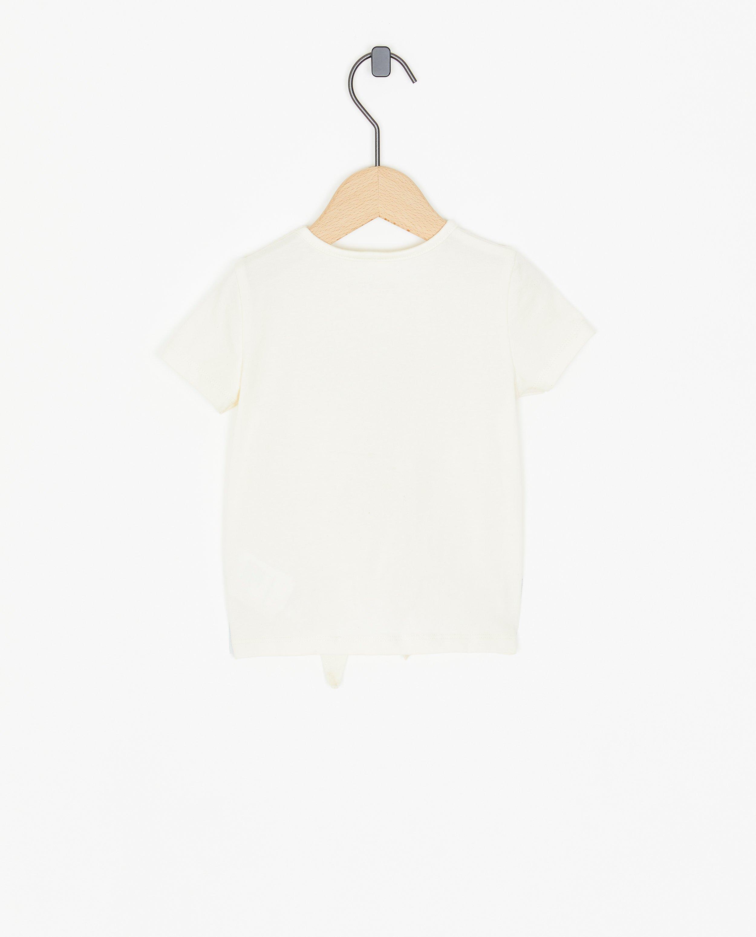 T-shirts - T-shirt met kersen in mesh