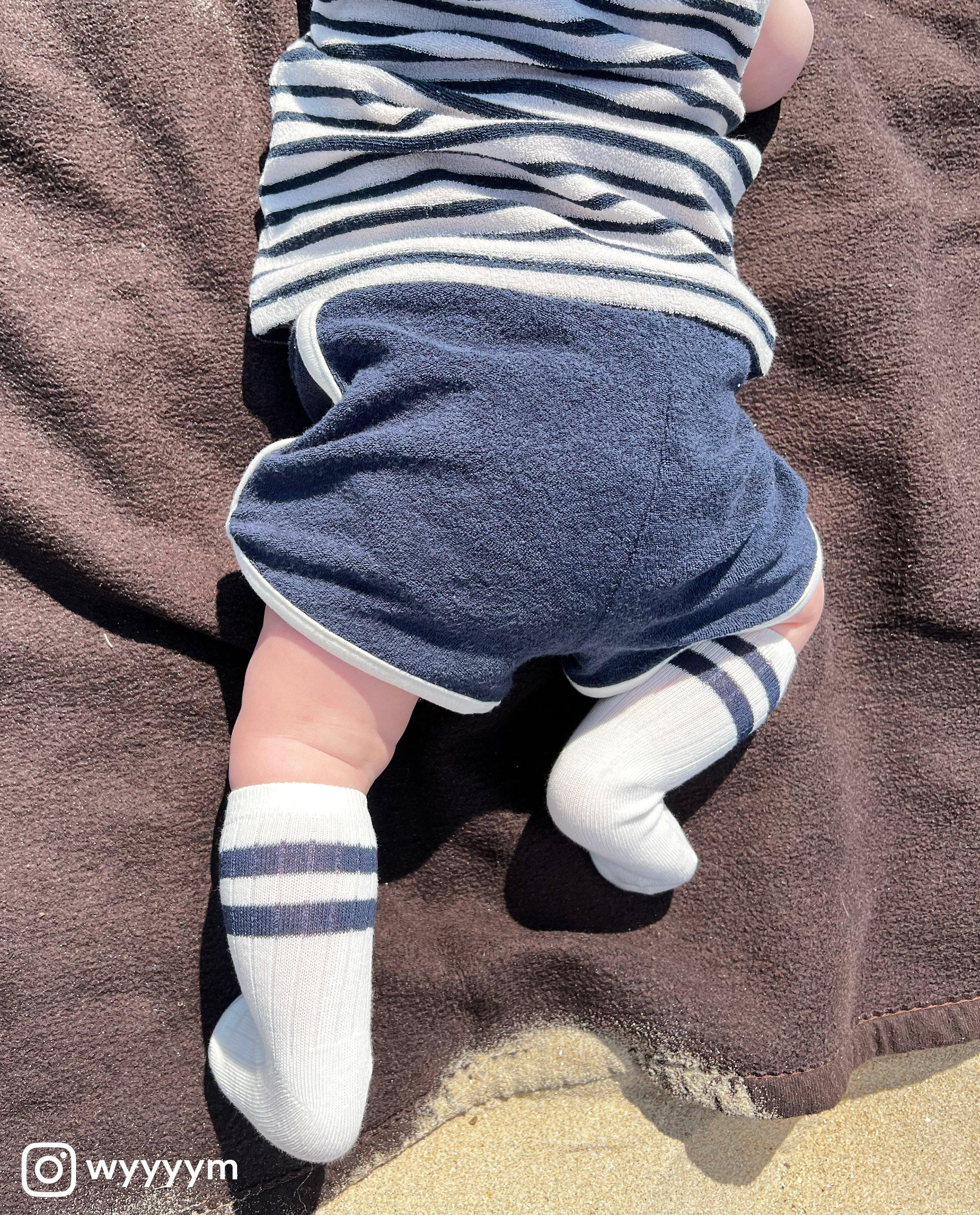 Donkerblauwe short van spons - null - Cuddles and Smiles