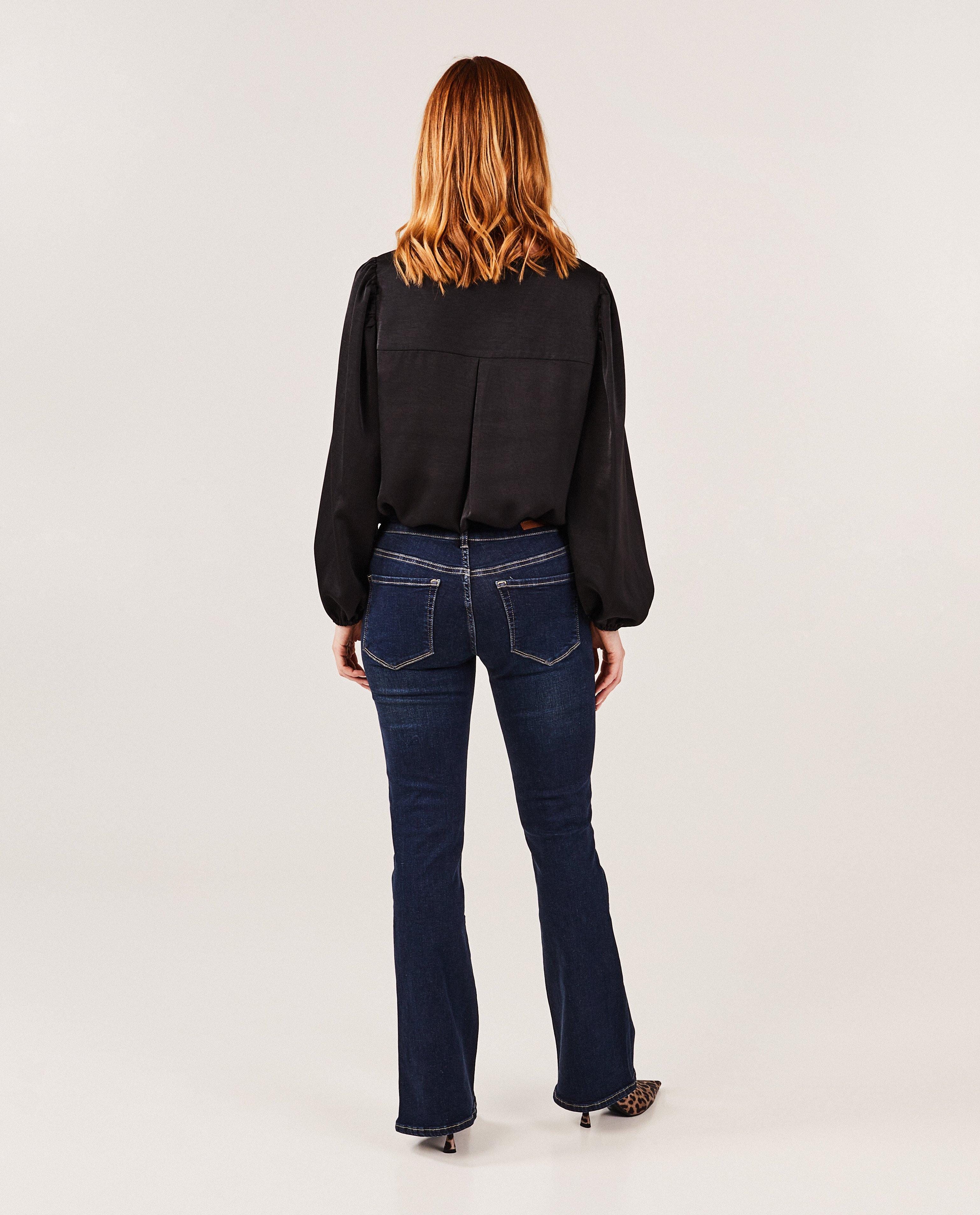 Hemden - Roze satijnen blouse