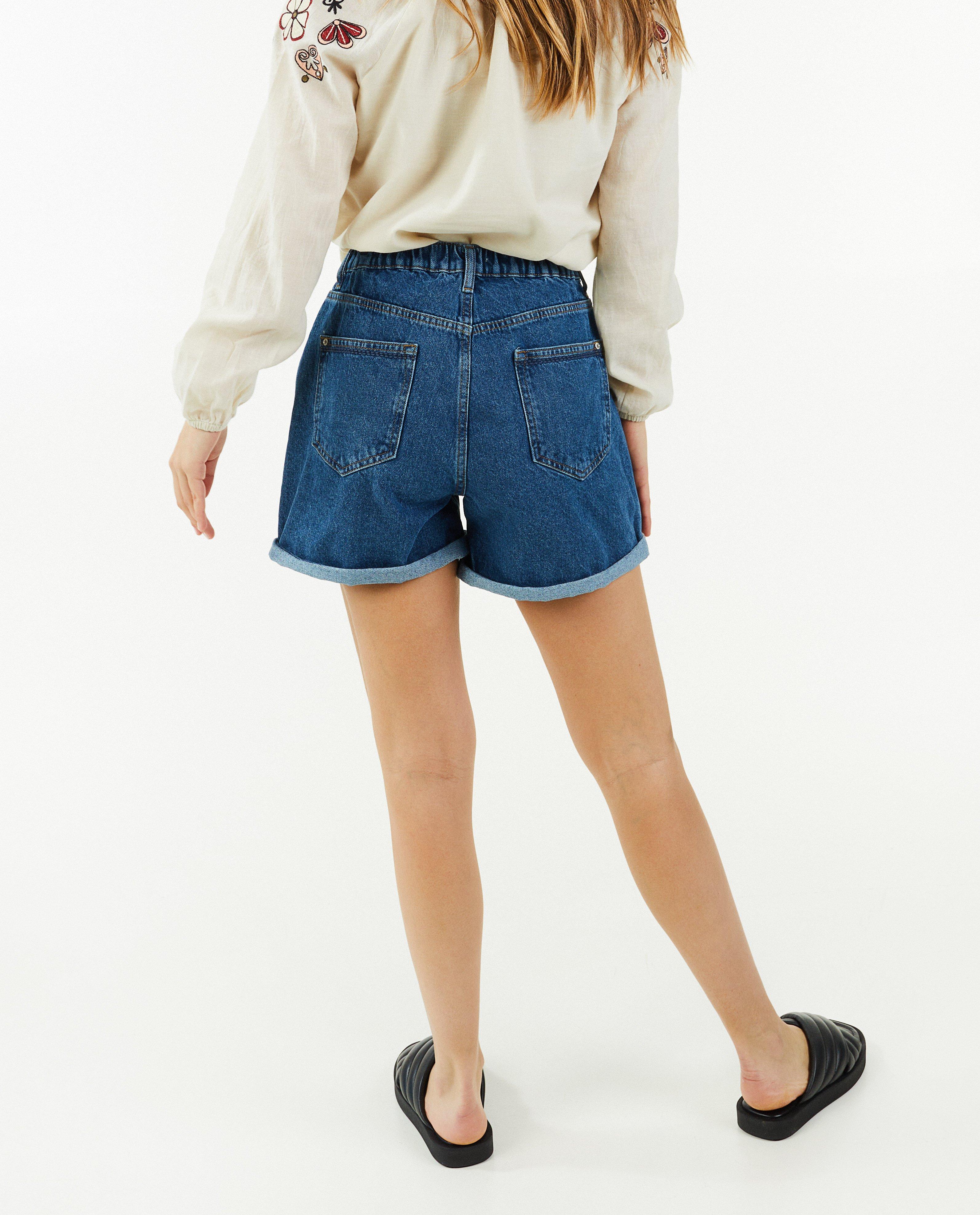 Short en jeans bleu - D&eacute;tails du produit - bleu clair - image num&eacute;ro 3