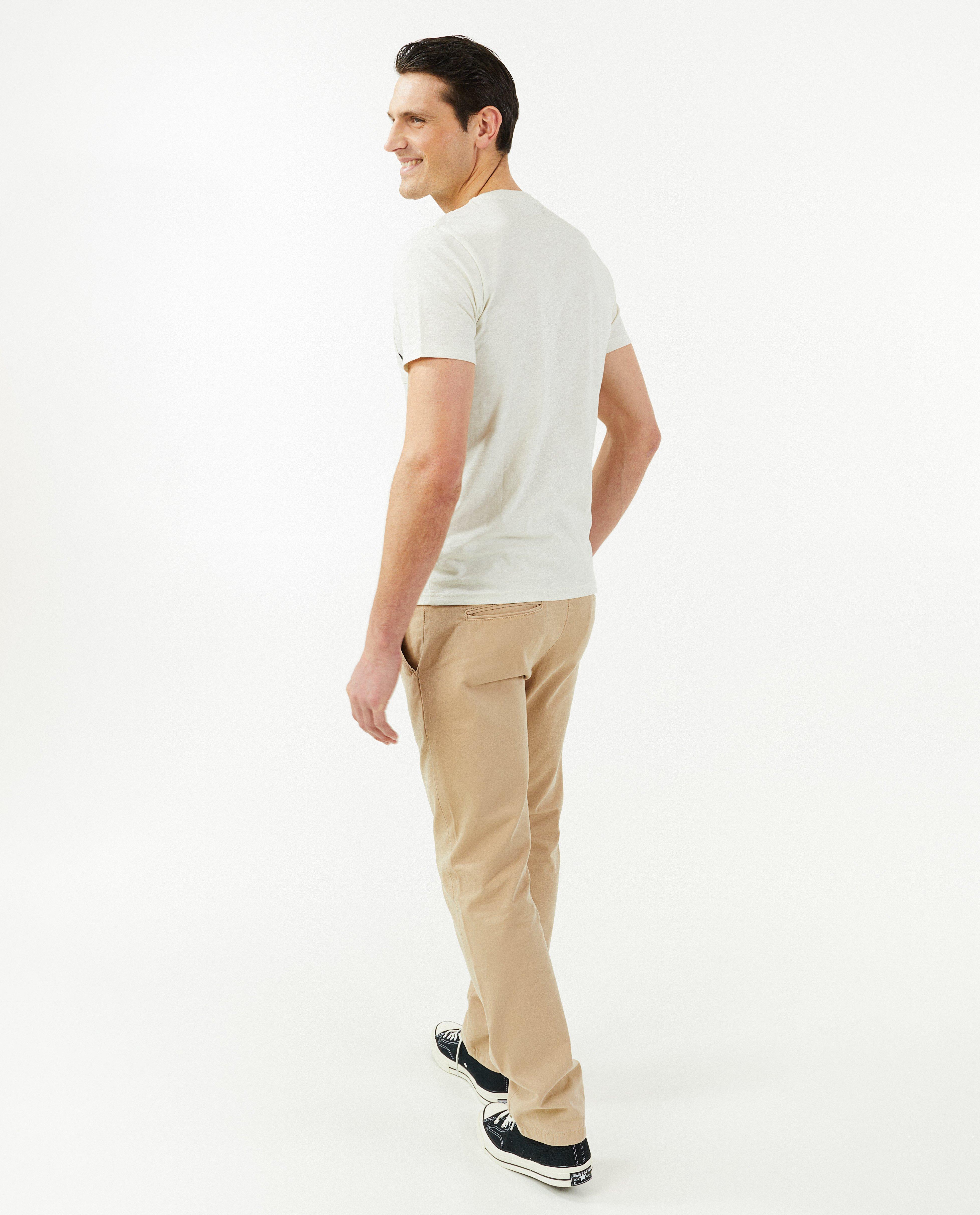 T-shirts - Beige T-shirt, slim fit